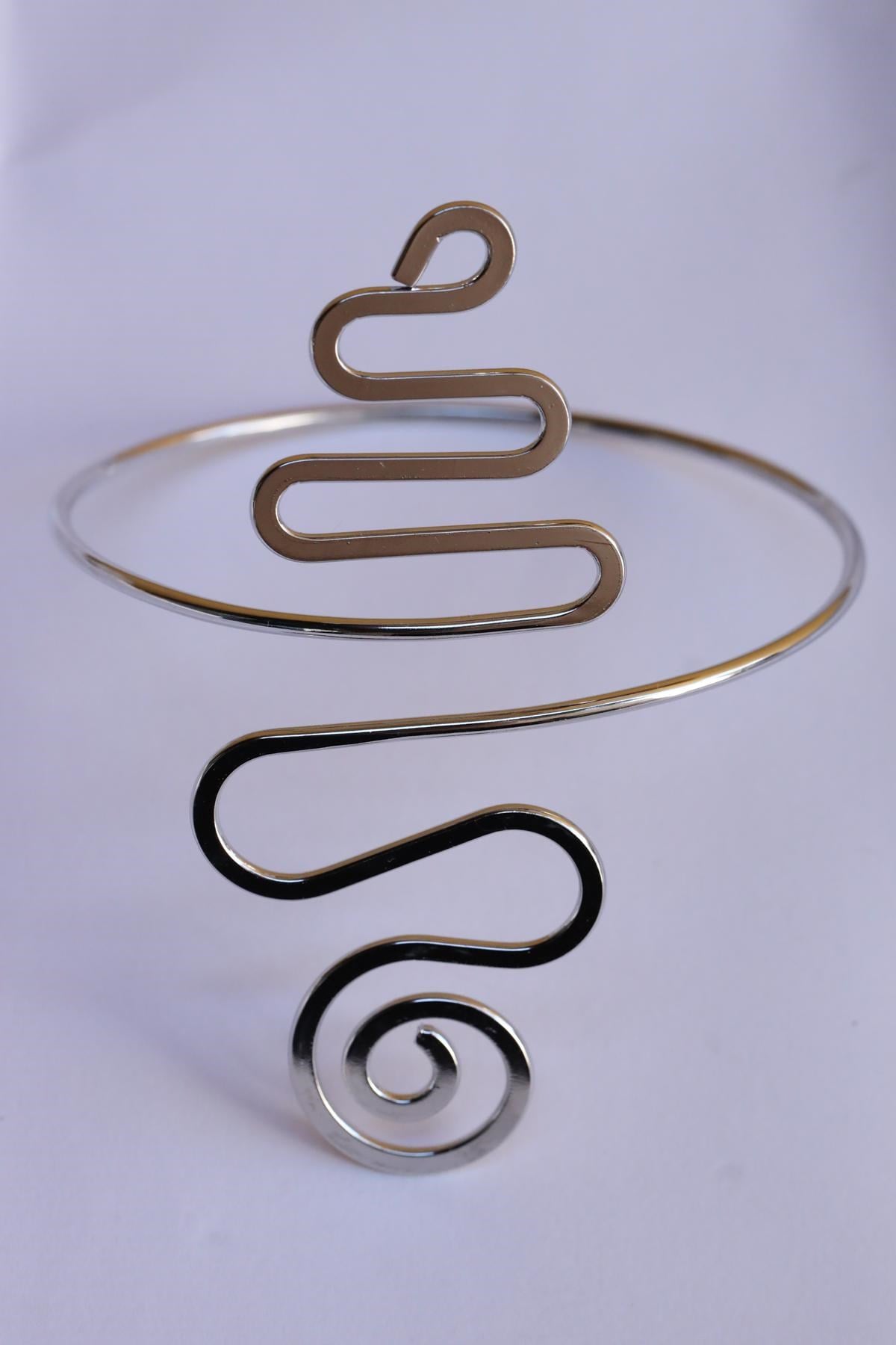 Spiral Detaylı Pazu Bileklik