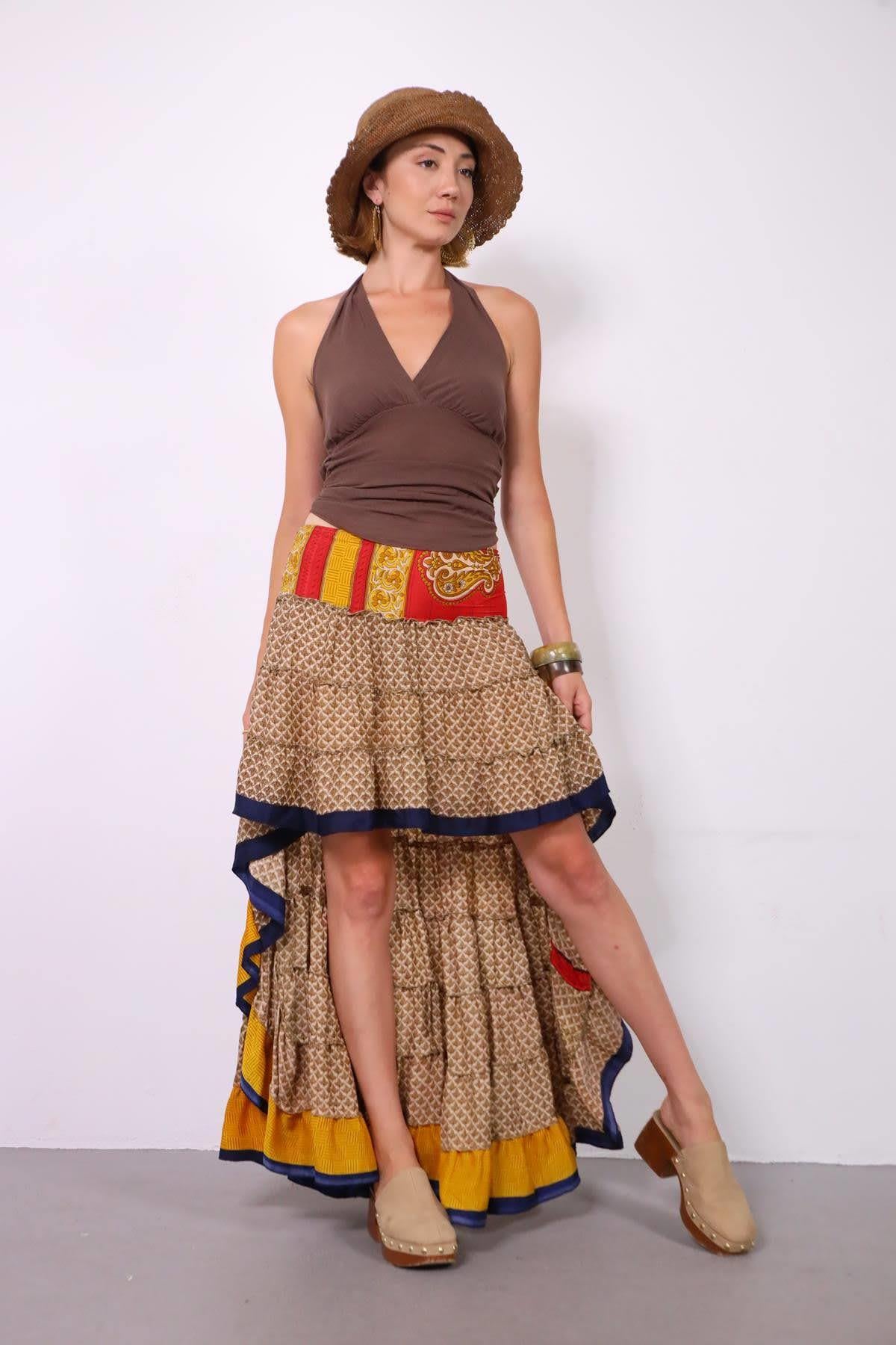 Bej Volanlı Arkası Uzun Otantik Etek - Şaman Butik Bej Volanlı Arkası Uzun Otantik Etek