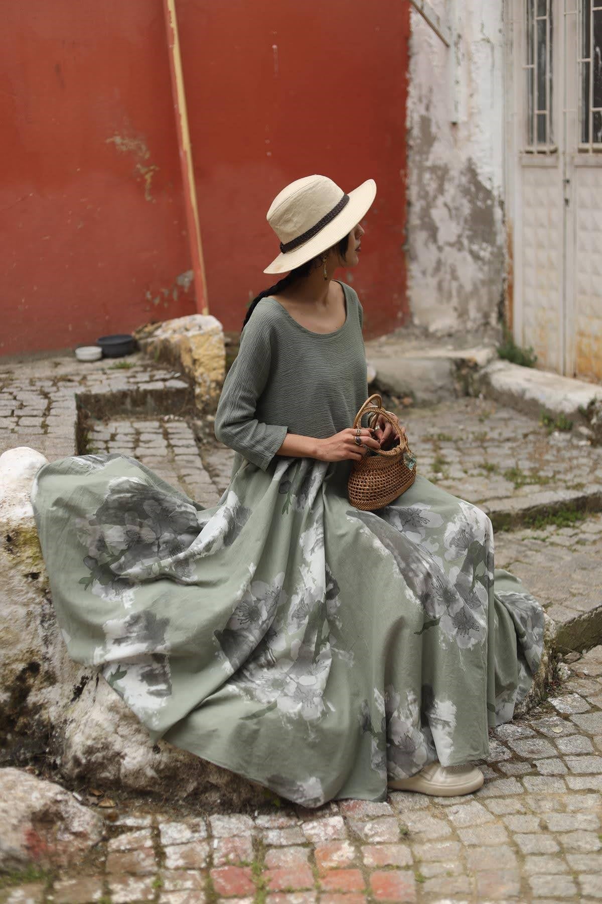 Haki Çiçek Desenli Bluz Detaylı Elbise