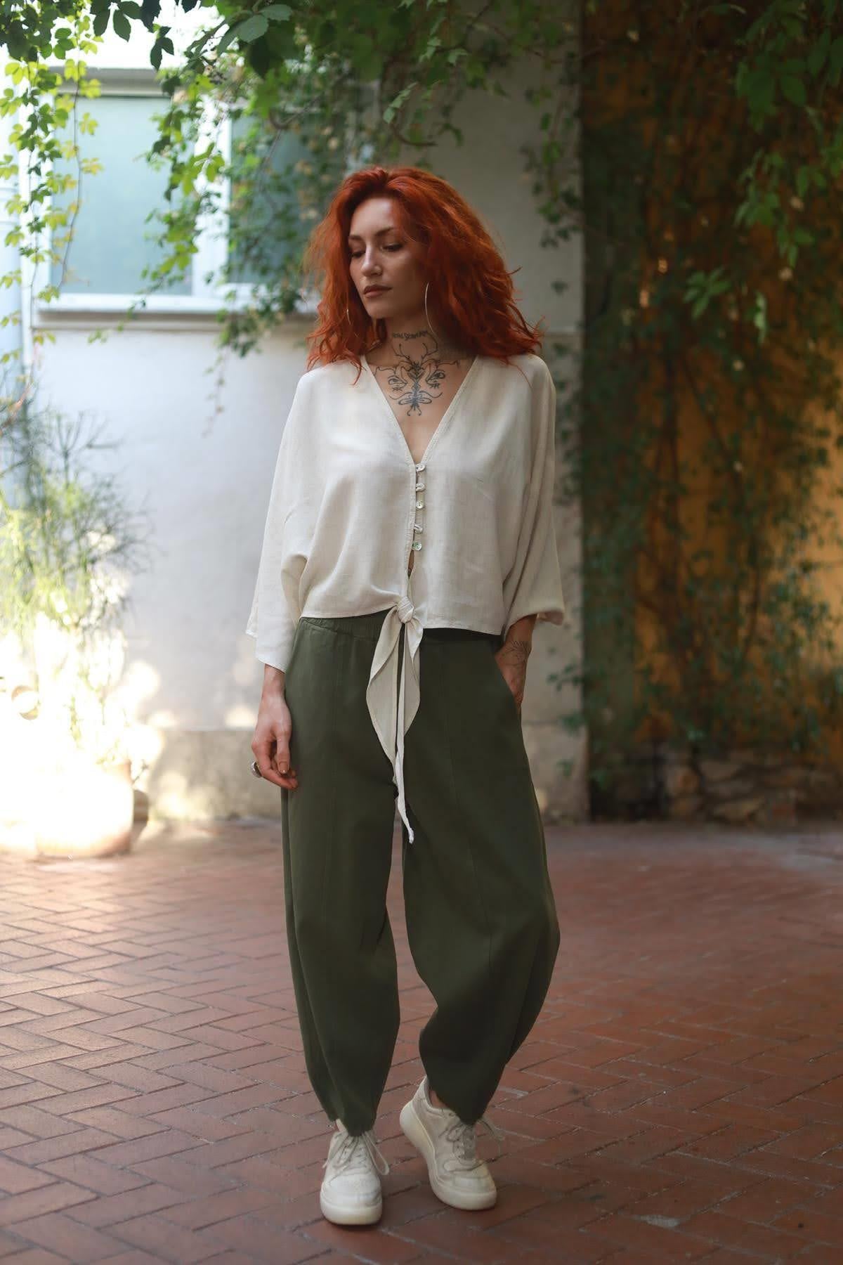 Haki Dikiş Detaylı Salaş Pantolon