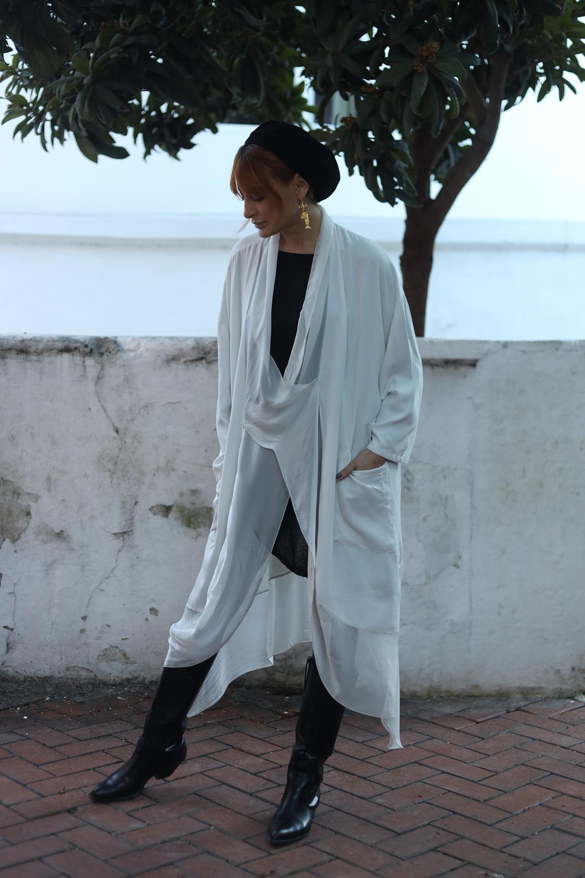 Ekru İpek Yaka Judith Tunik