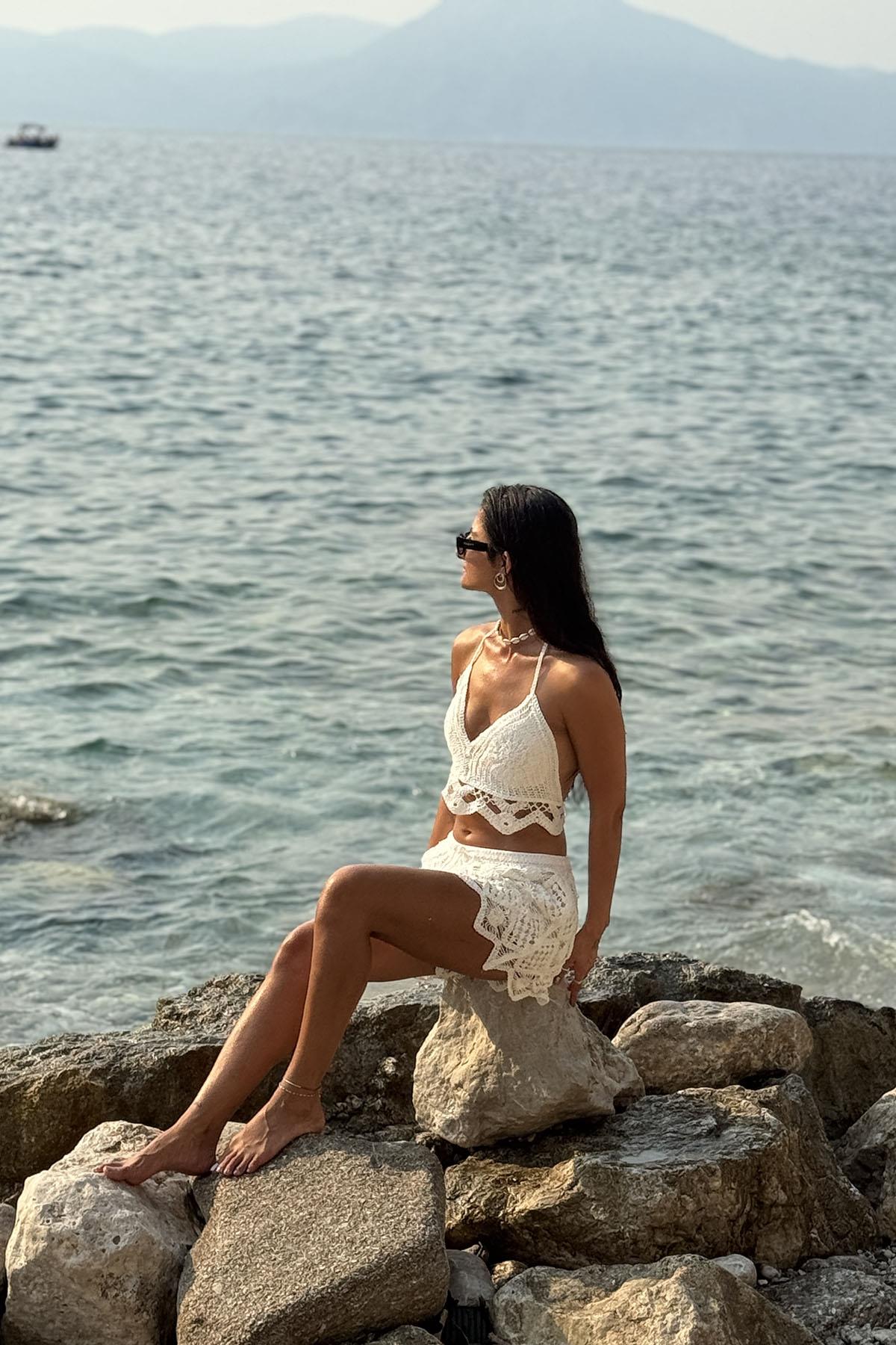 White Lace Short