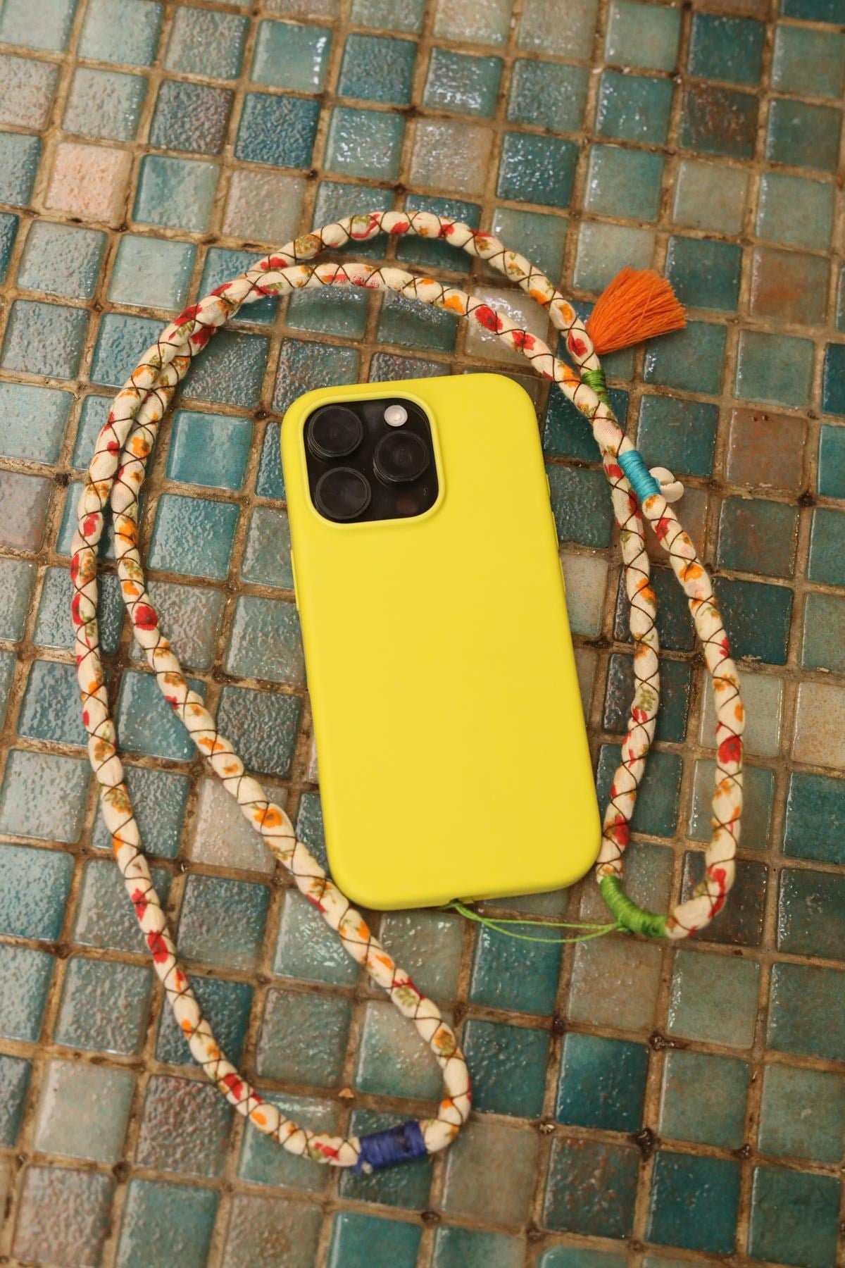 Püskül Detaylı Kumaş Tasarım Telefon Askısı