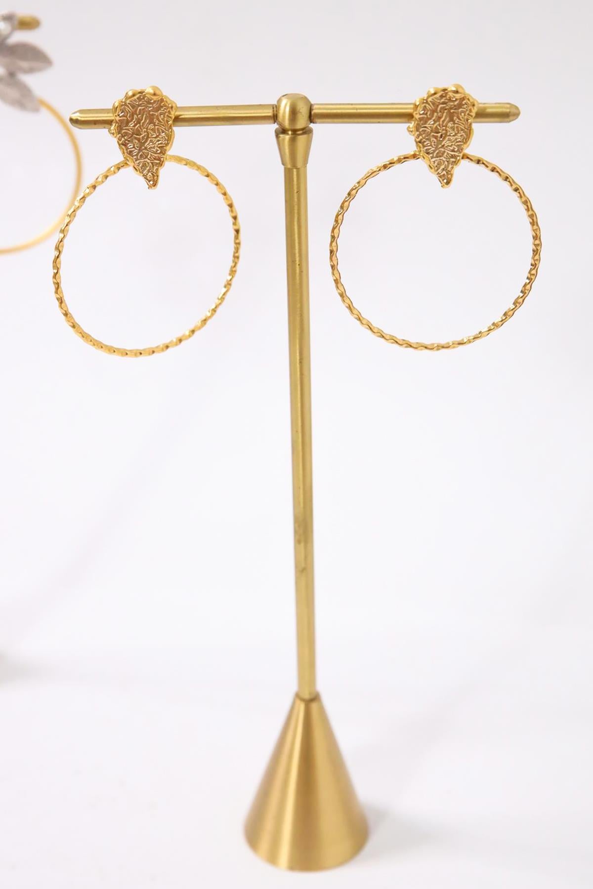 Deforme Damla Tasarım Altın Kaplama Halka Küpe - Şaman Butik Deforme Damla Tasarım Altın Kaplama Halka Küpe