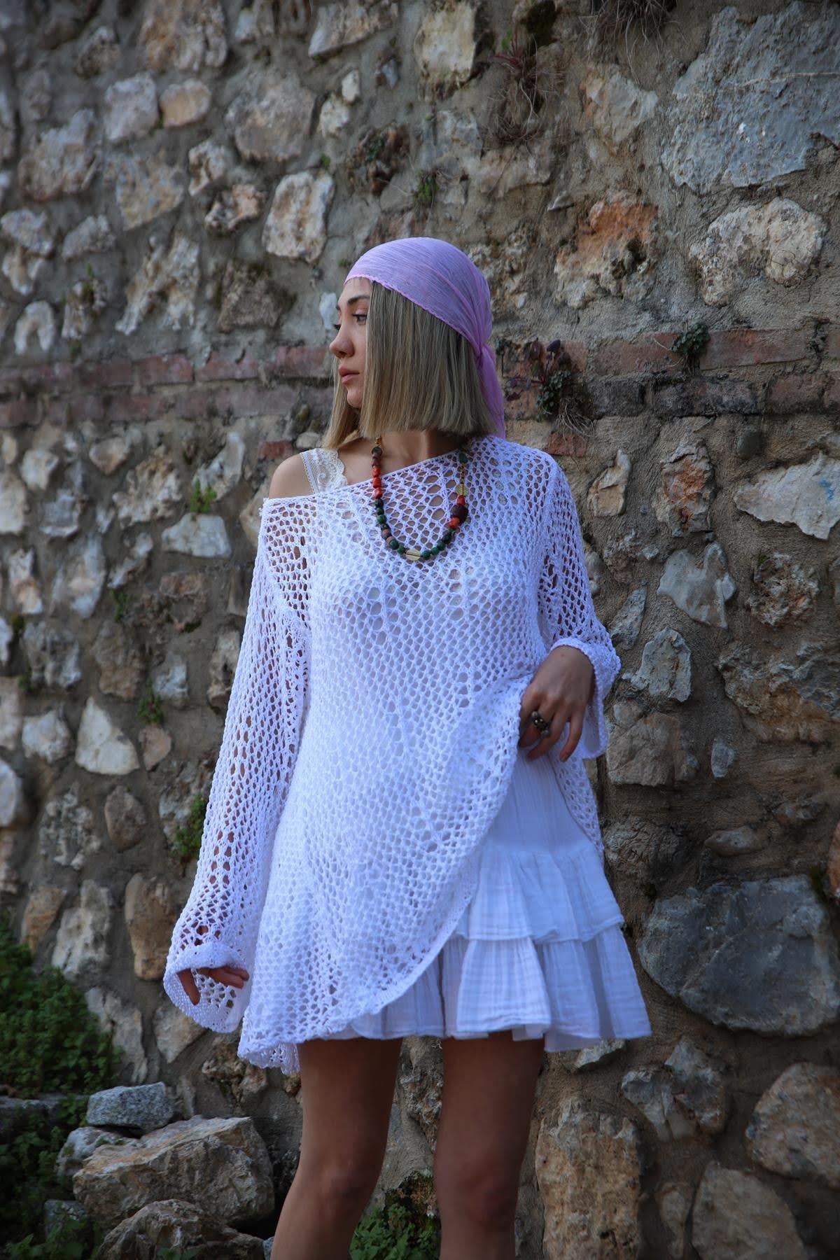 Beyaz Kat Kat Mini Etek