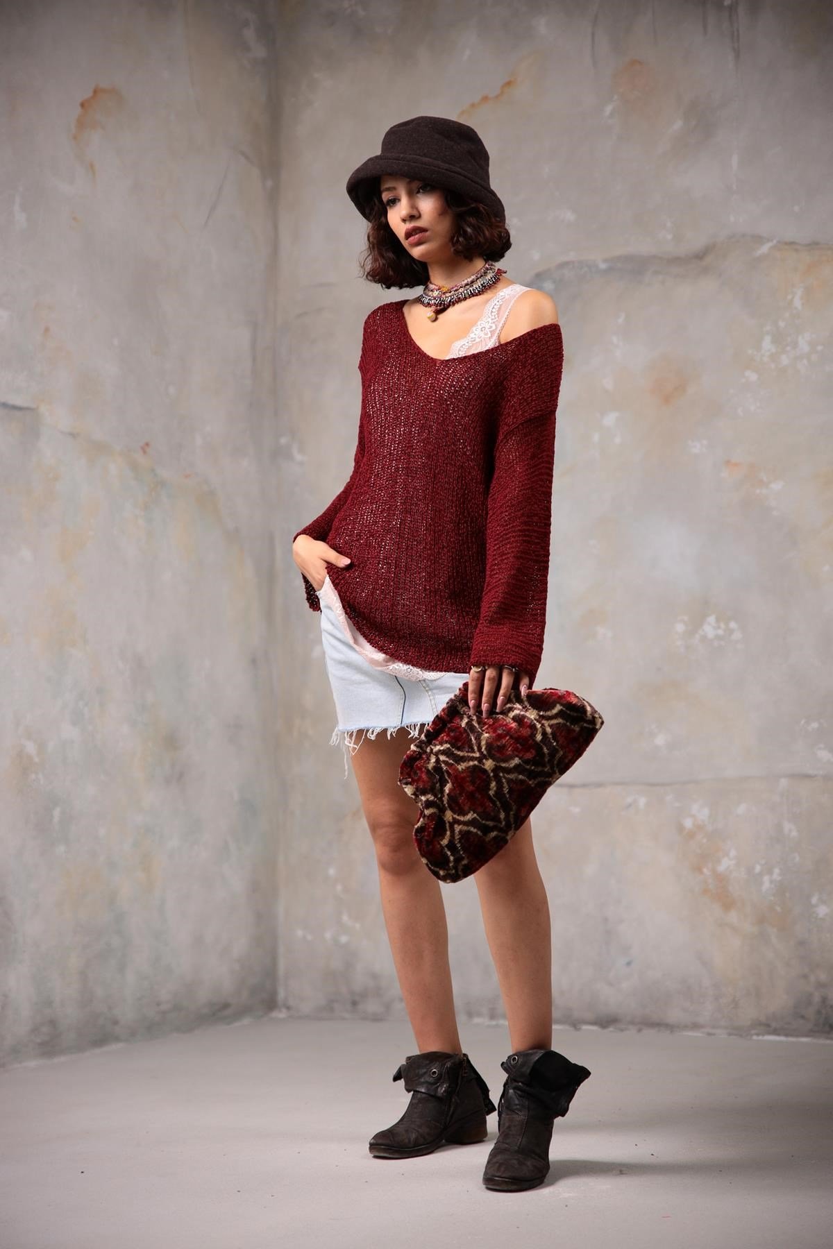 Bordo V Yaka Uzun Kollu Merserize - Şaman Butik Bordo V Yaka Uzun Kollu Merserize