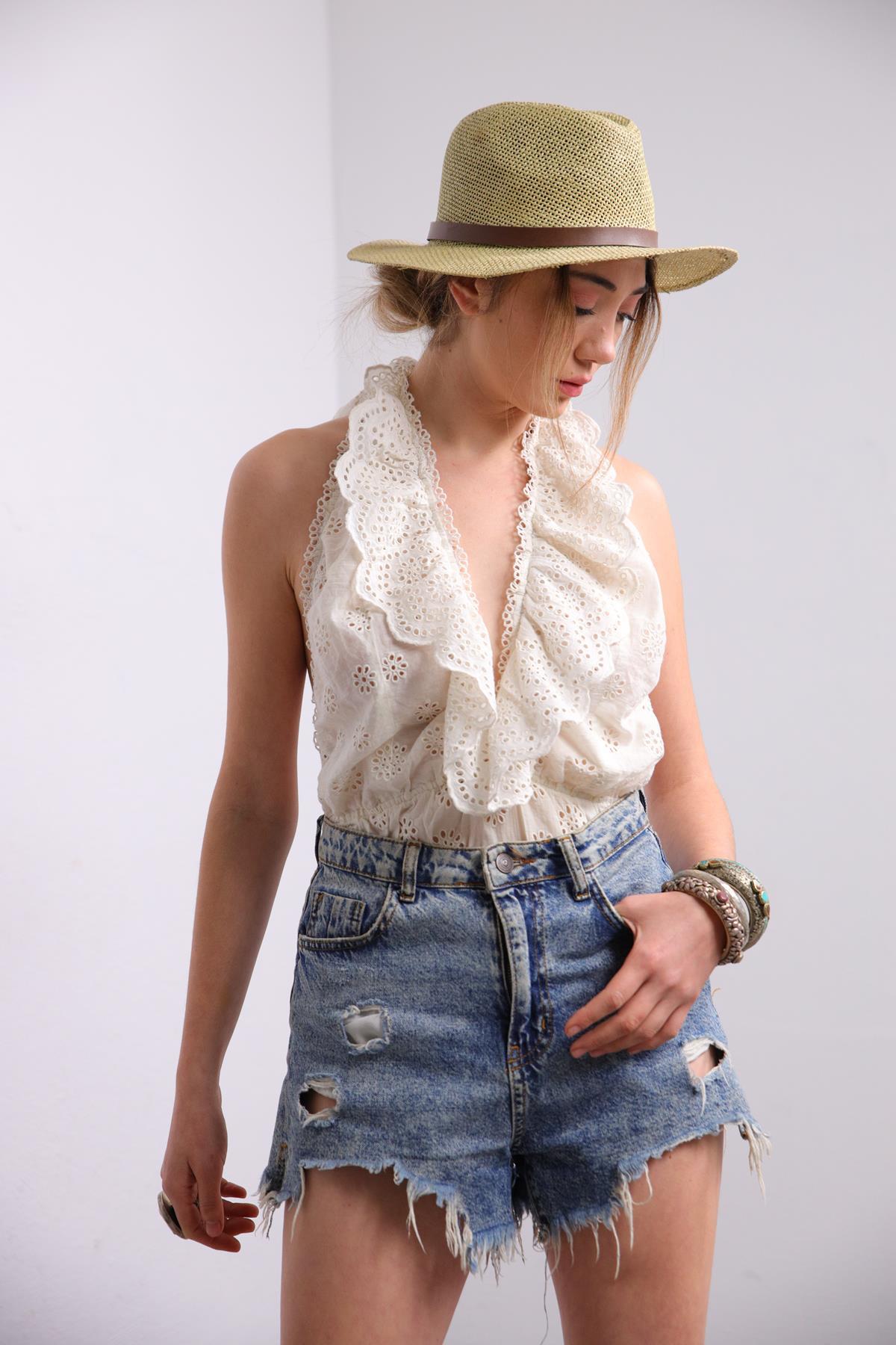 Krem Güpürlü Zıbın Bluz - Şaman Butik Krem Güpürlü Zıbın Bluz