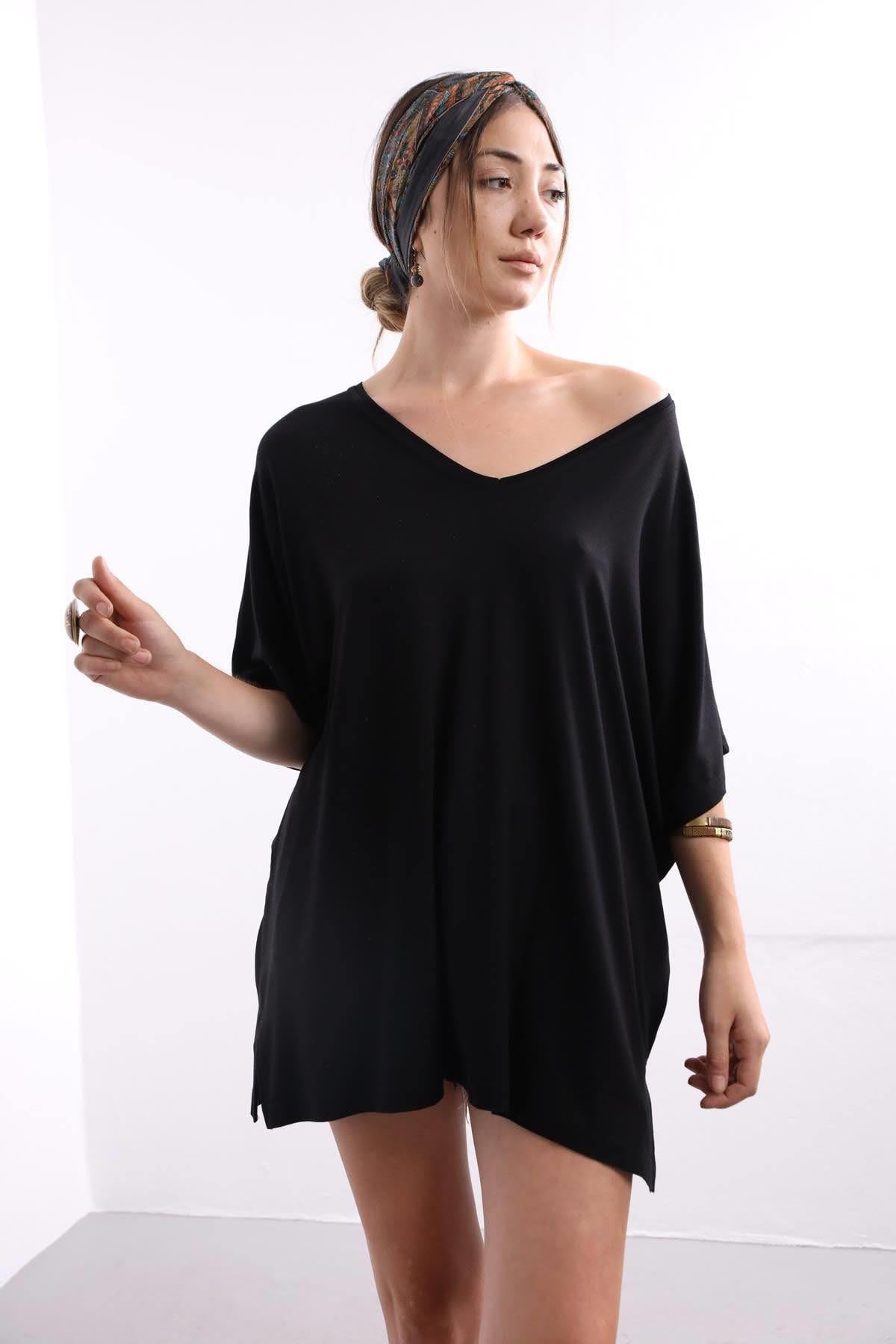 Siyah V Yaka Yarasa Kol Bluz - Şaman Butik - Bohem Giyim ve Aksesuar | Kadın & Erkek Siyah V Yaka Yarasa Kol Bluz