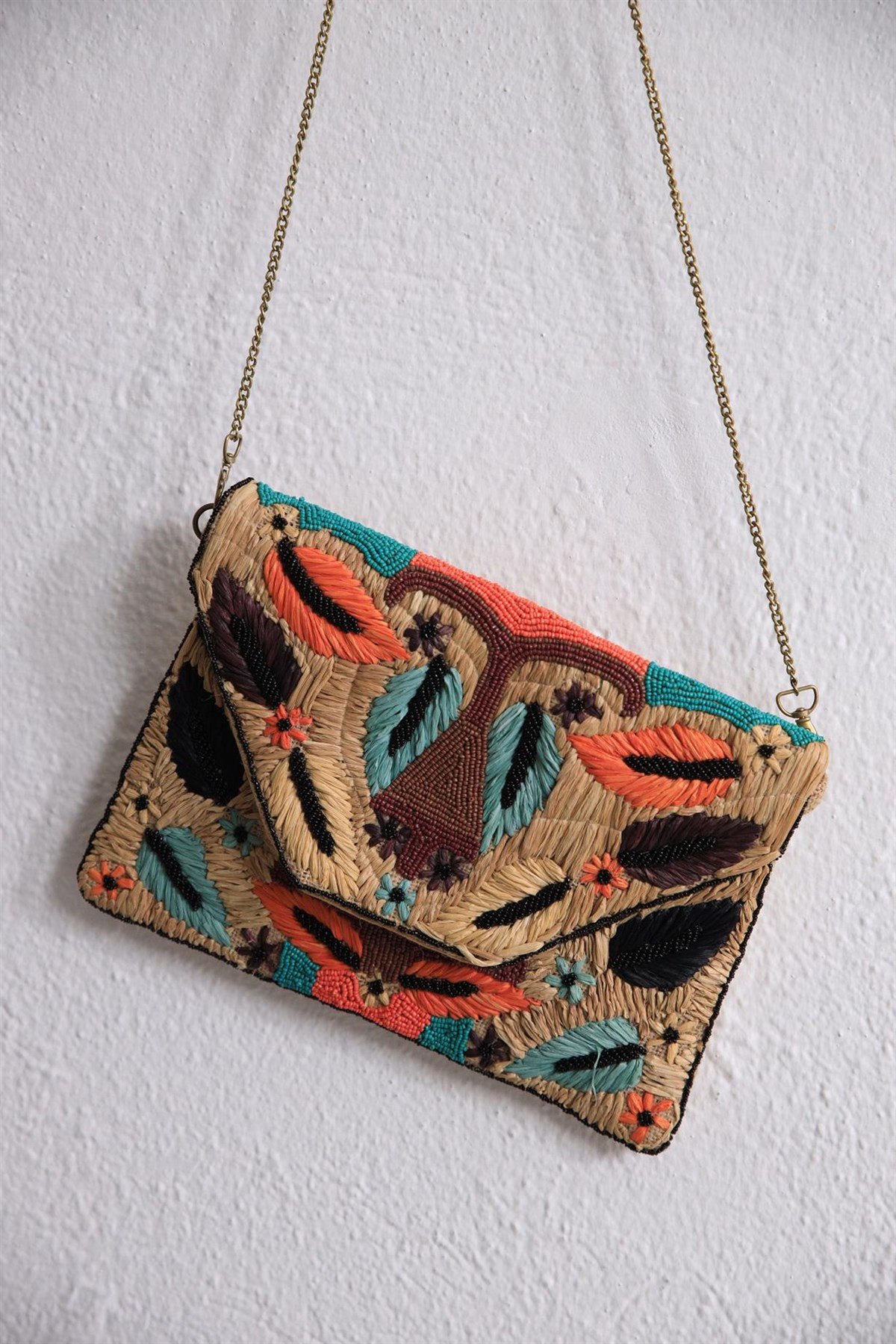 Bej Boncuk İşlemeli Hasır Çanta - Şaman Butik - Bohem Giyim ve Aksesuar | Kadın & Erkek Bej Boncuk İşlemeli Hasır Çanta