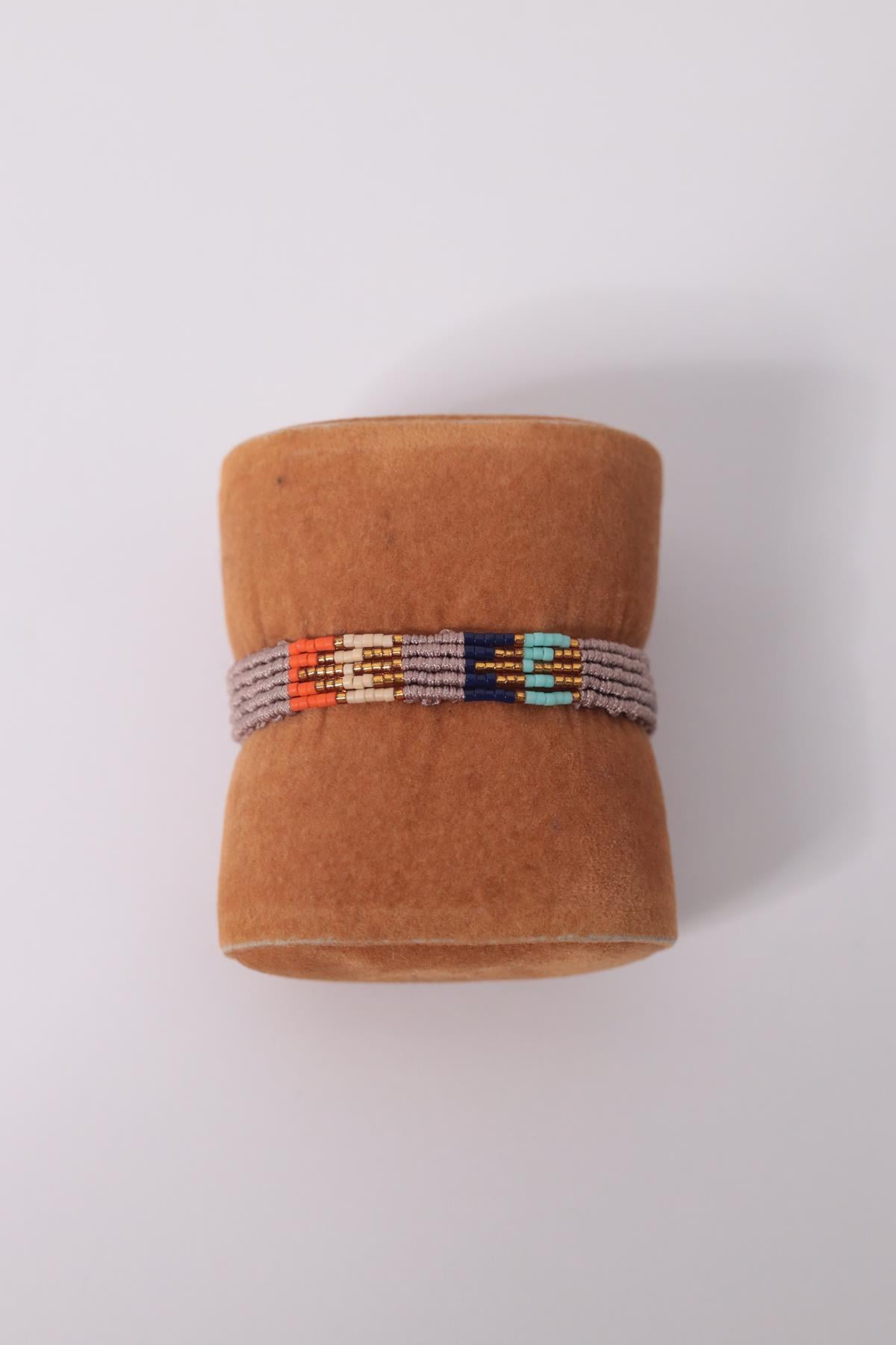 Renkli Örgü Bileklik