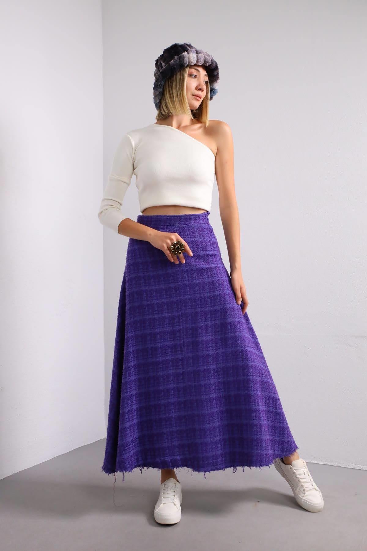 Mor Altı Püsküllü Kendinden Desenli Etek - Şaman Butik Mor Altı Püsküllü Kendinden Desenli Etek