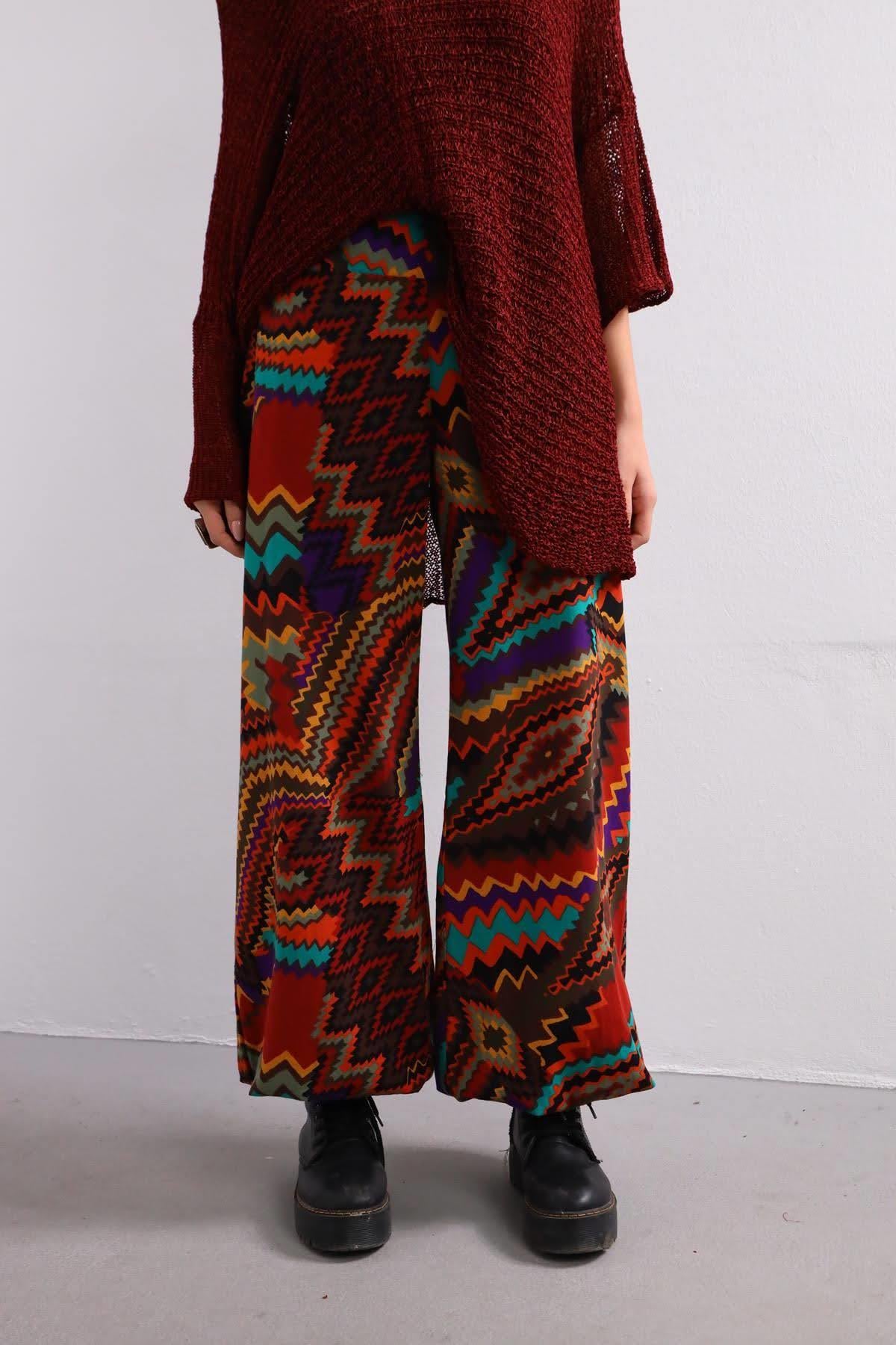 Bordo Zikzak Desenli Paçası Lastikli Pantolon - Şaman Butik - Bohem Giyim ve Aksesuar | Kadın & Erkek Bordo Zikzak Desenli Paçası Lastikli Pantolon