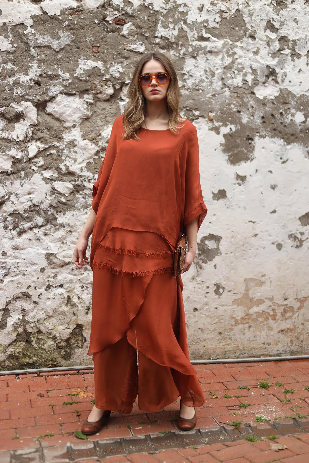 Kiremit Rengi Püsküllü Kat Kat İpek Bluz