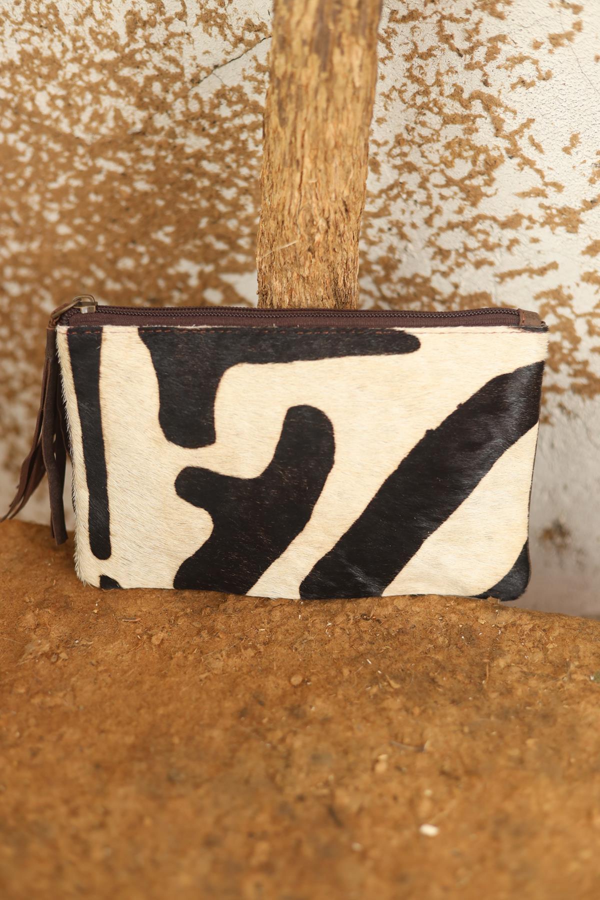 Krem Rengi Tay Tüyü Clutch Cüzdan Çanta
