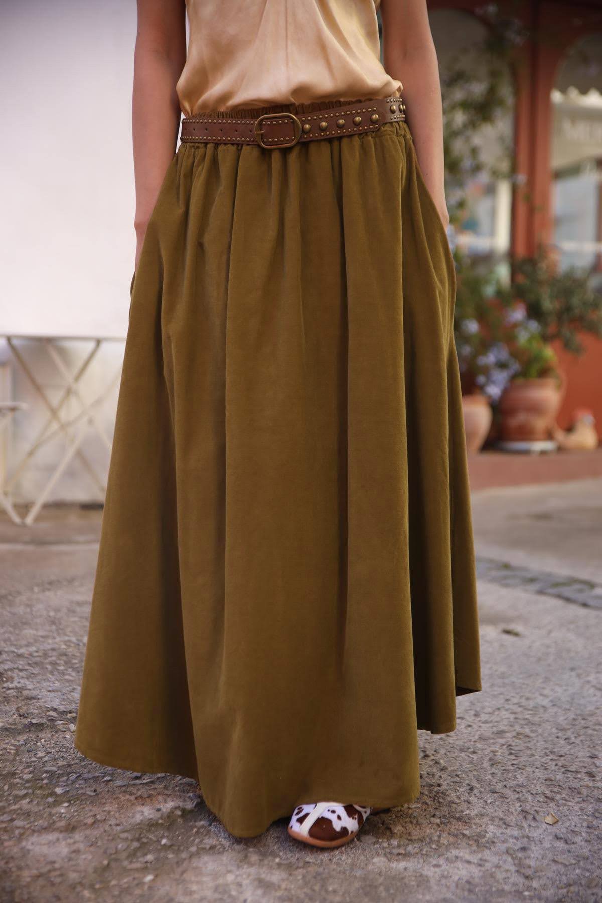 Camel Rengi Cepli Kadife Kloş Etek