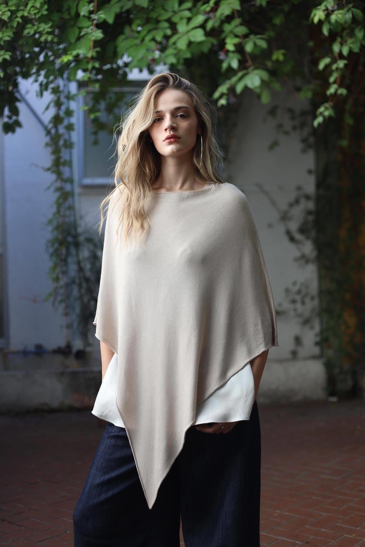 Bej Asimetrik Triko Panço