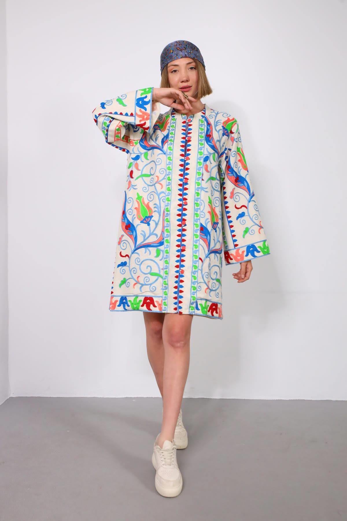 Ekru Uzun Suzani Ceket - Şaman Butik Ekru Uzun Suzani Ceket