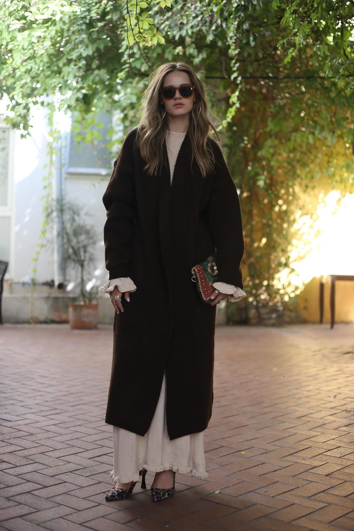 Kahverengi Salaş Uzun Triko Hırka