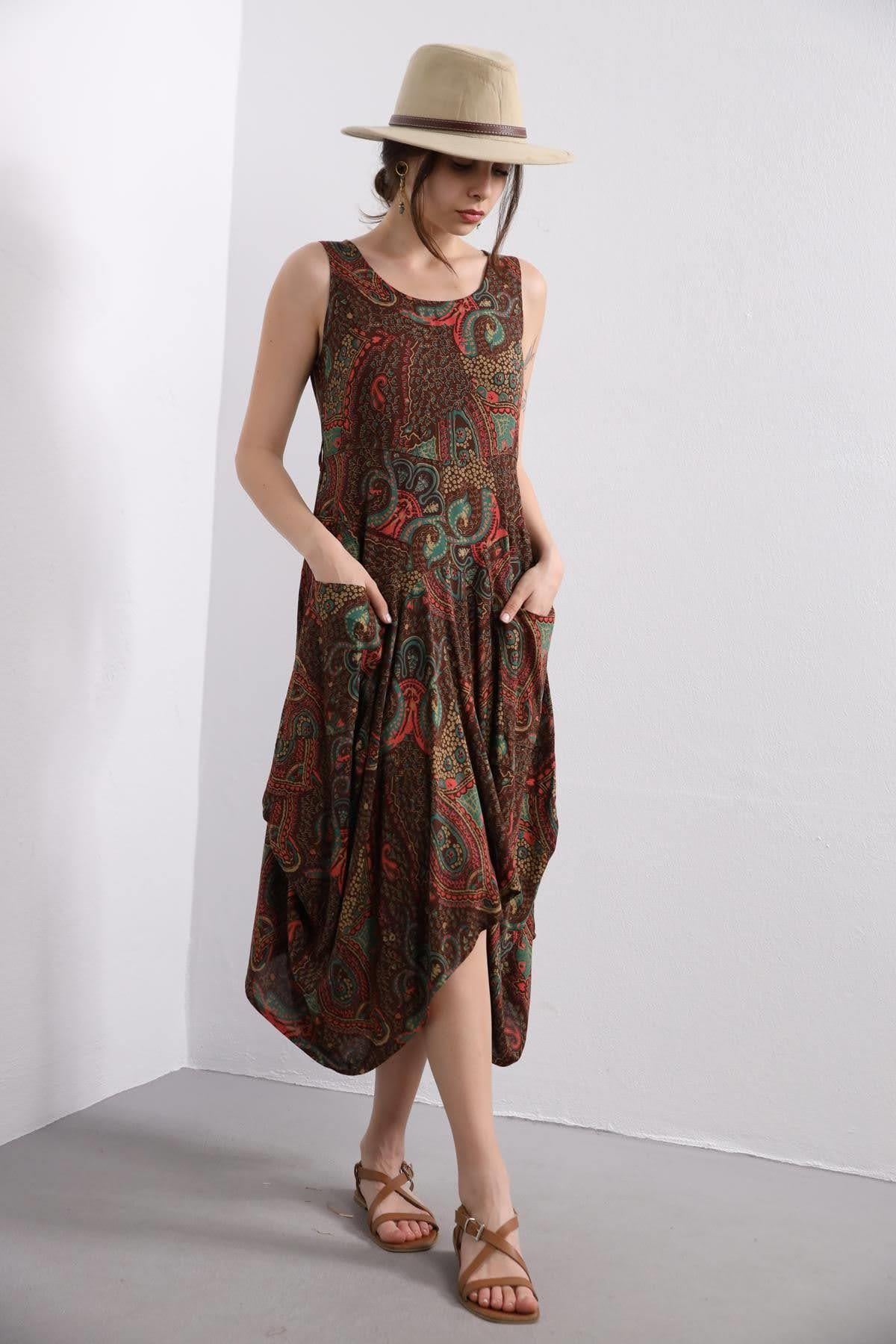 Kahverengi Desenli Kayık Yaka Asimetrik Kesim Elbise - Şaman Butik - Bohem Giyim ve Aksesuar | Kadın & Erkek Kahverengi Desenli Kayık Yaka Asimetrik Kesim Elbise