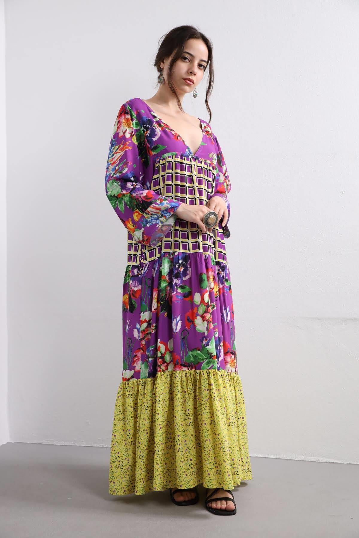 Mor Desenli V Yaka Elbise - Şaman Butik Mor Desenli V Yaka Elbise
