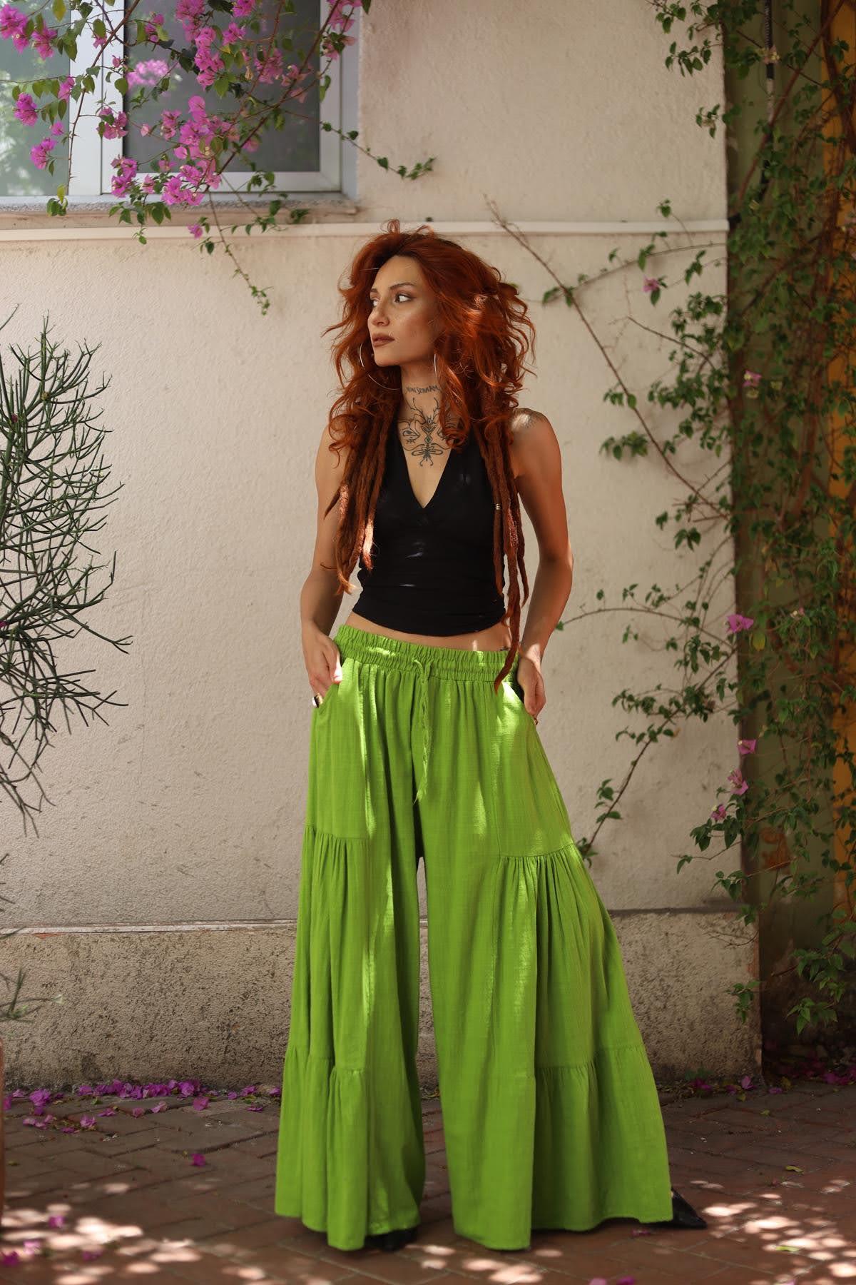 Green Pleated Stitch Detailed Loose Pants