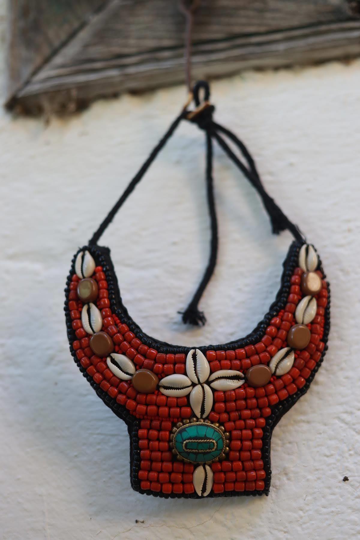 Seashell Detail Handmade Coral Necklace