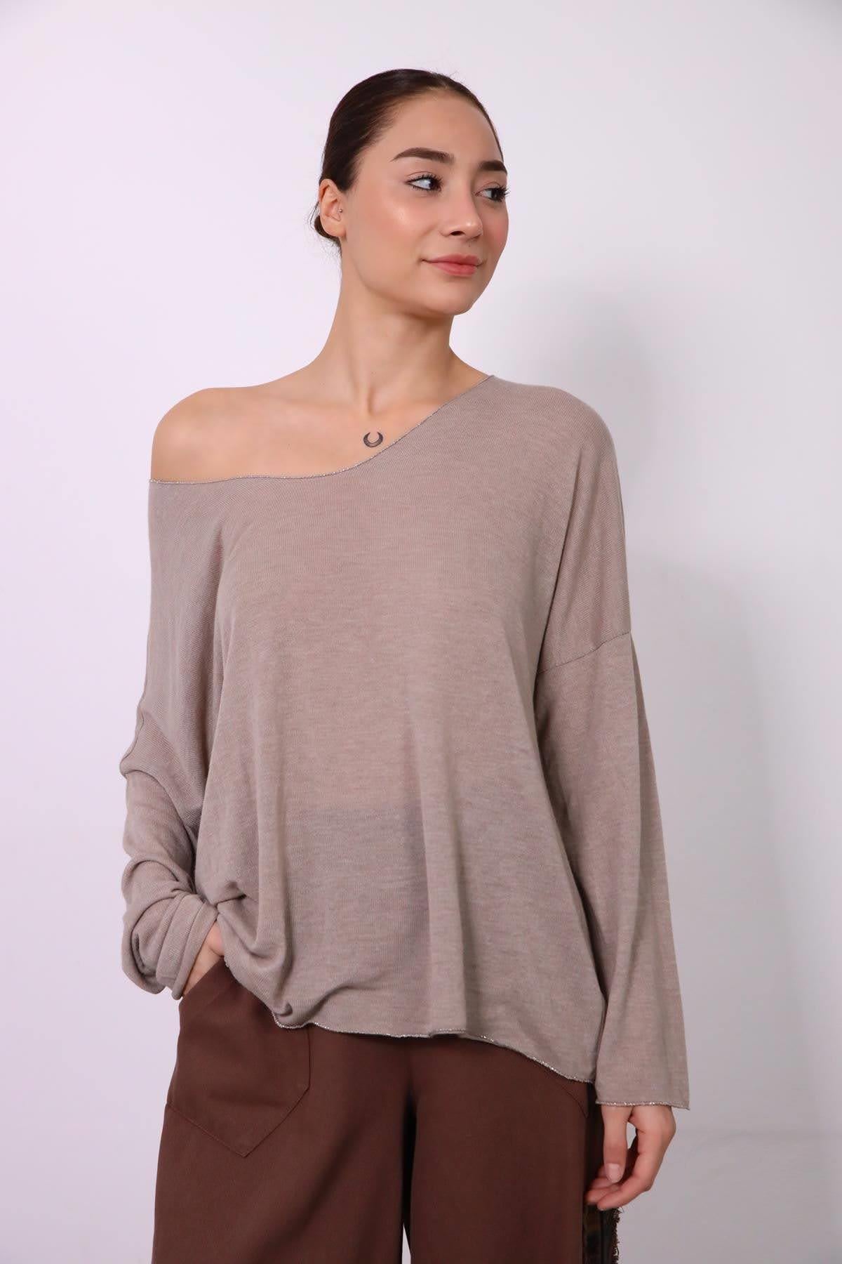 Vizon Rengi Yakası Simli Triko Bluz - Şaman Butik Vizon Rengi Yakası Simli Triko Bluz