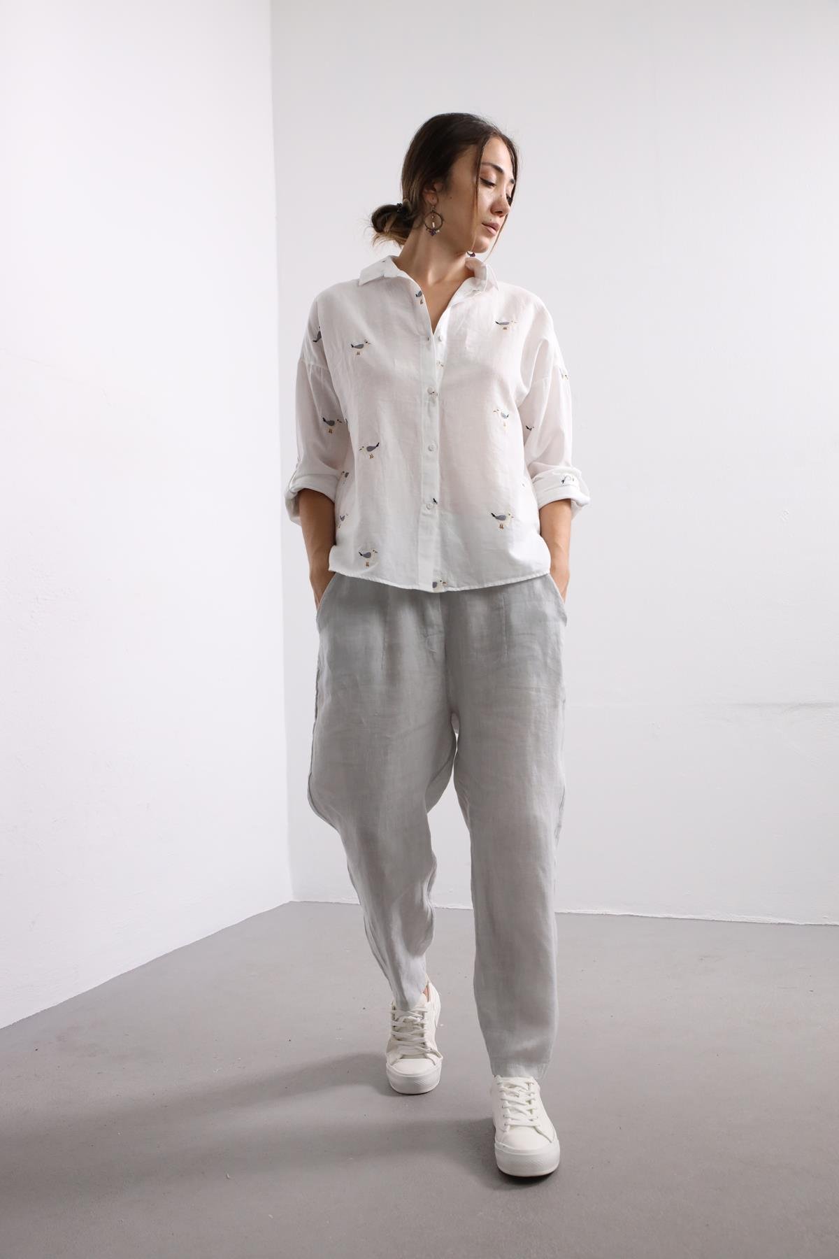 Beyaz Kuş Figürlü Gömlek - Şaman Butik Beyaz Kuş Figürlü Gömlek