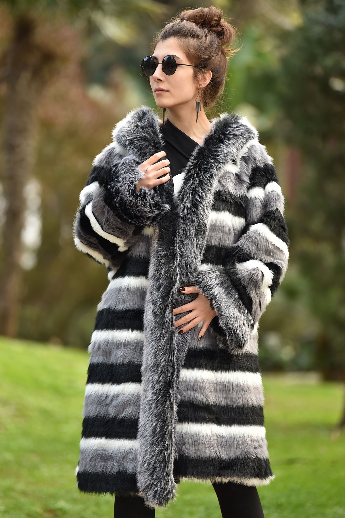 Striped fur. Шуба Королевский рекс. Полушубок из Рекса. Шубки из кролика рекс.