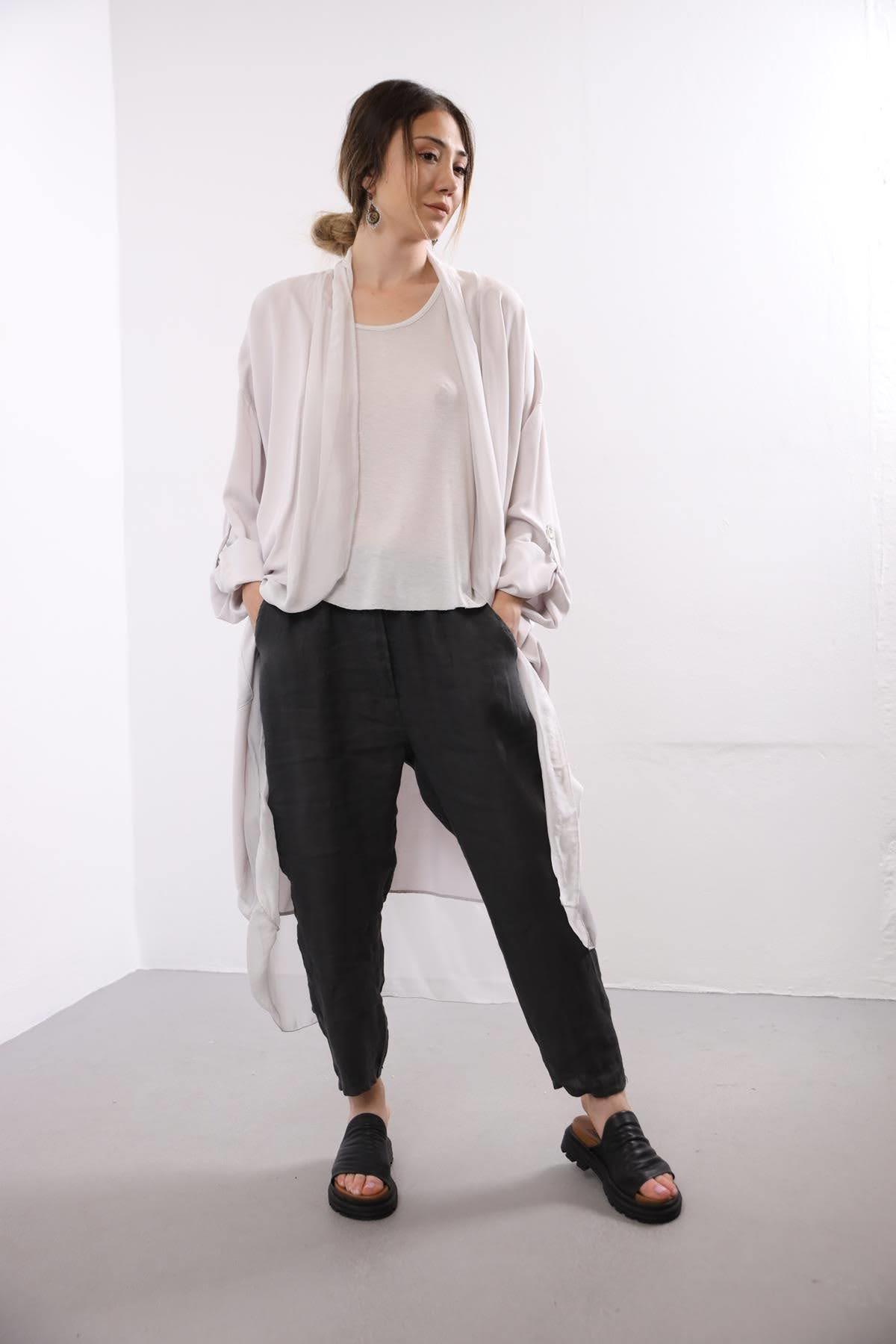  Açık Gri Cepli İpek Detaylı Kaftan