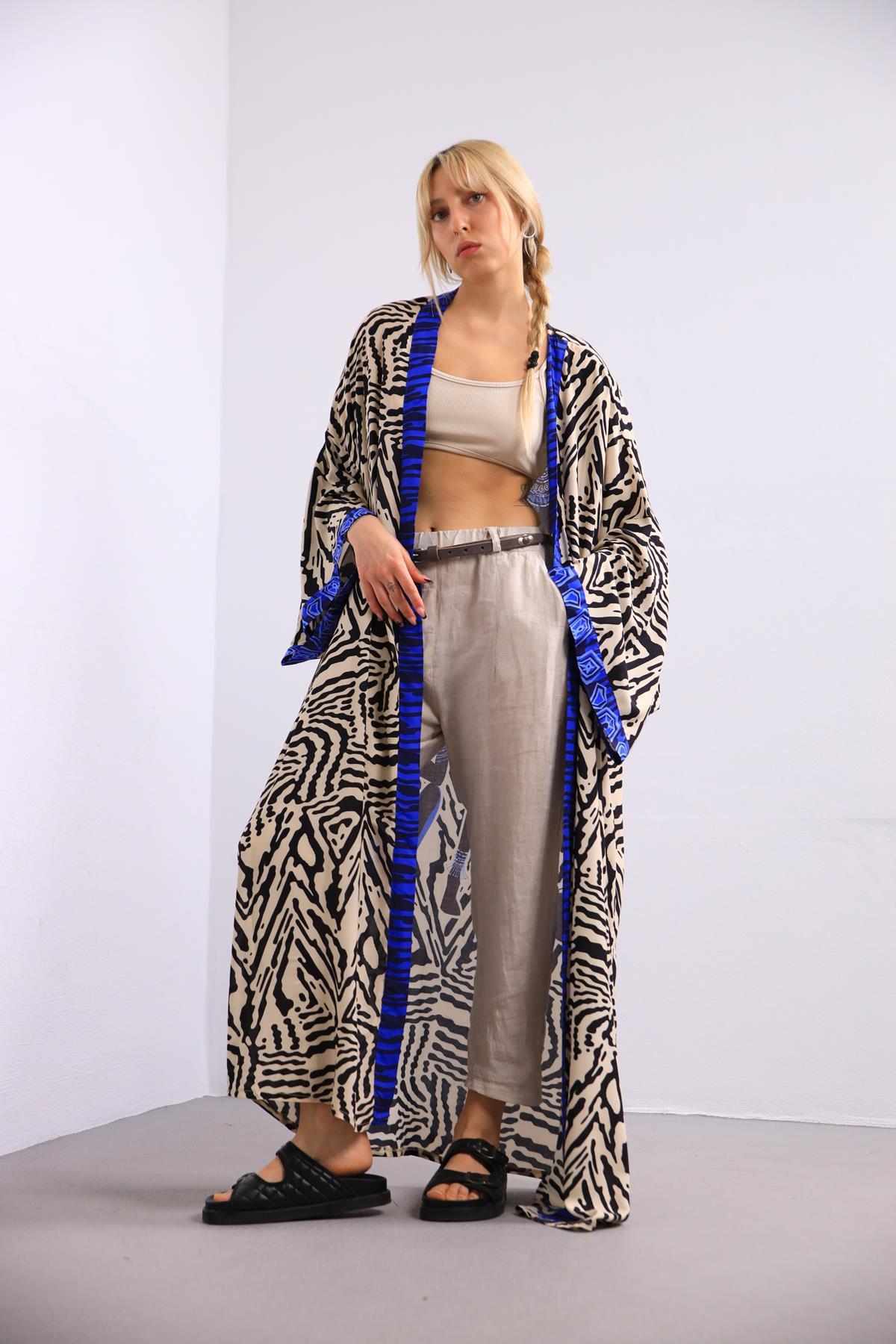 Ekru Saks Mavisi Kadın Dengesi Desenli Kimono - Şaman Butik - Bohem Giyim ve Aksesuar | Kadın & Erkek Ekru Saks Mavisi Kadın Dengesi Desenli Kimono