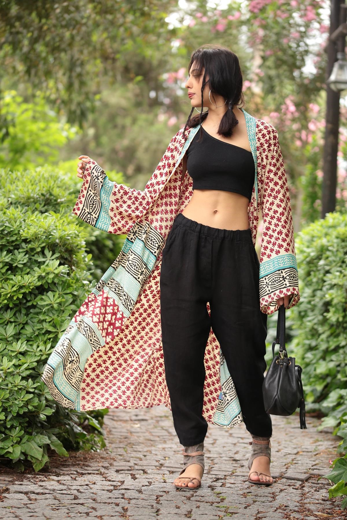 Krem Rengi Desenli Beli Kuşaklı Kimono - Şaman Butik Krem Rengi Desenli Beli Kuşaklı Kimono