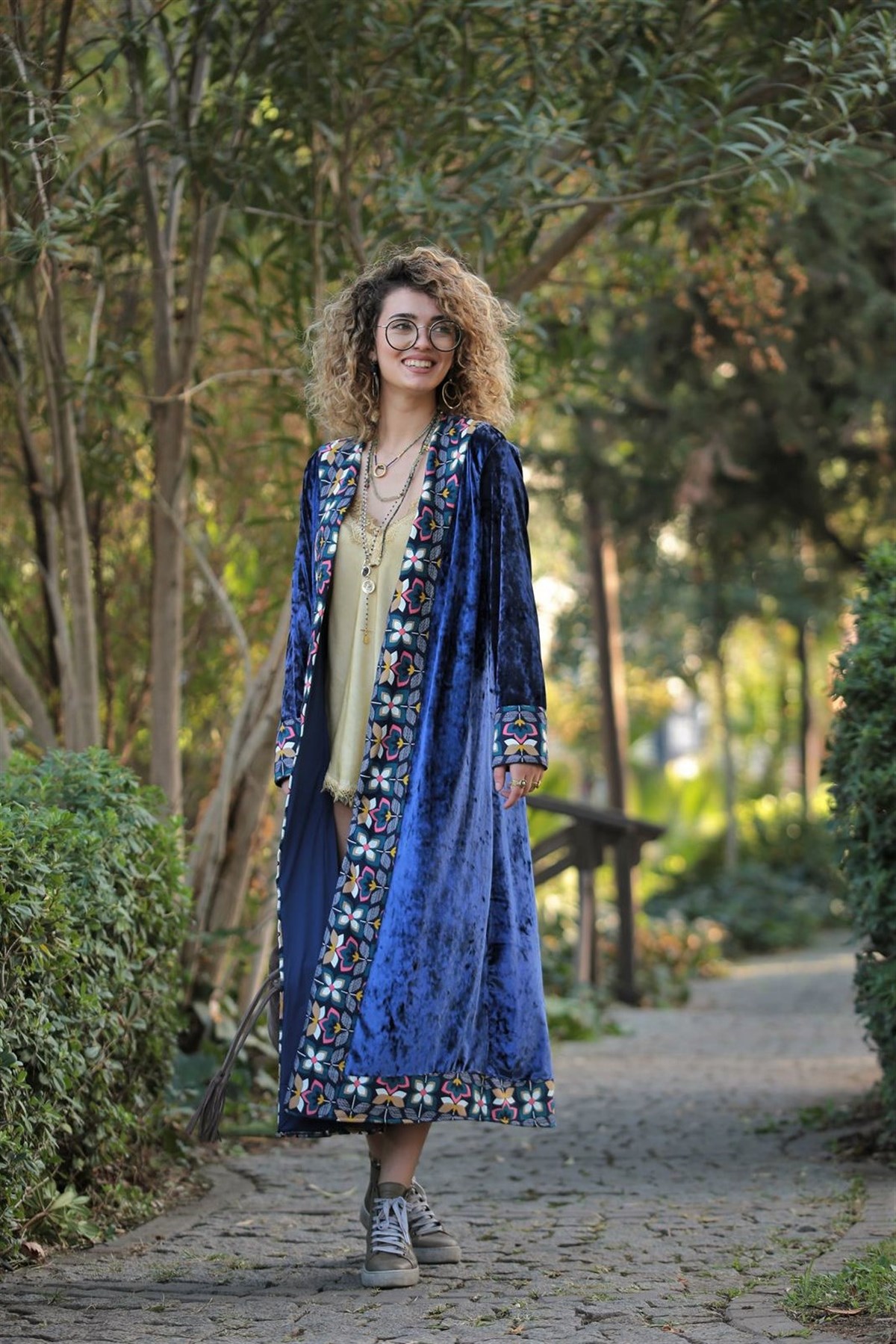 Navy Blue Patterned Velvet Caftan - Saman Butik | Shop Online Navy Blue Patterned Velvet Caftan