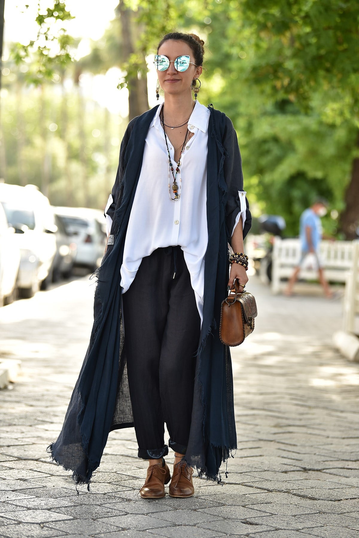 Lacivert Sırt Detaylı Keten Kaftan - Şaman Butik Lacivert Sırt Detaylı Keten Kaftan
