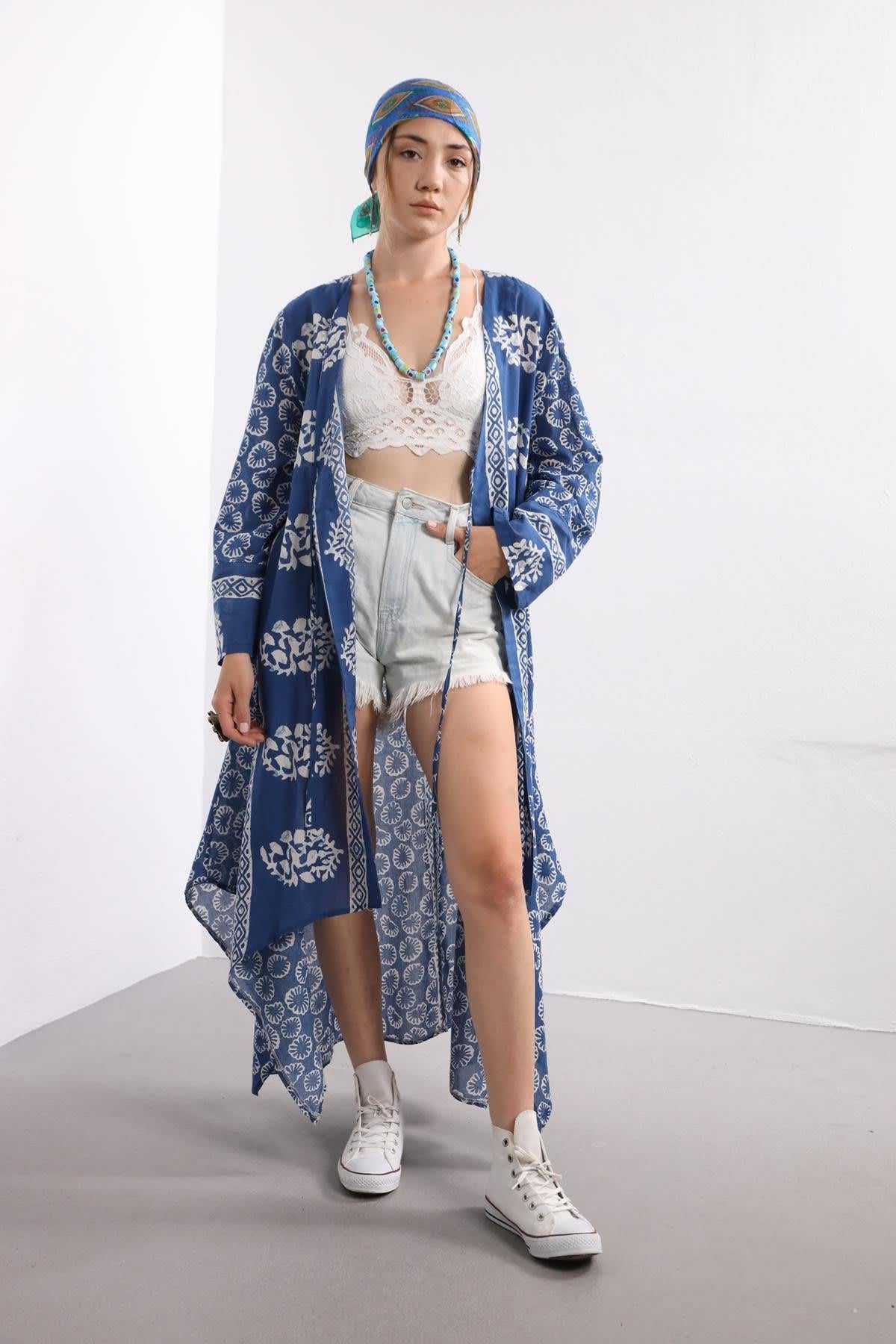 Mavi Tribal Desenli Asimetrik Kaftan - Şaman Butik Mavi Tribal Desenli Asimetrik Kaftan