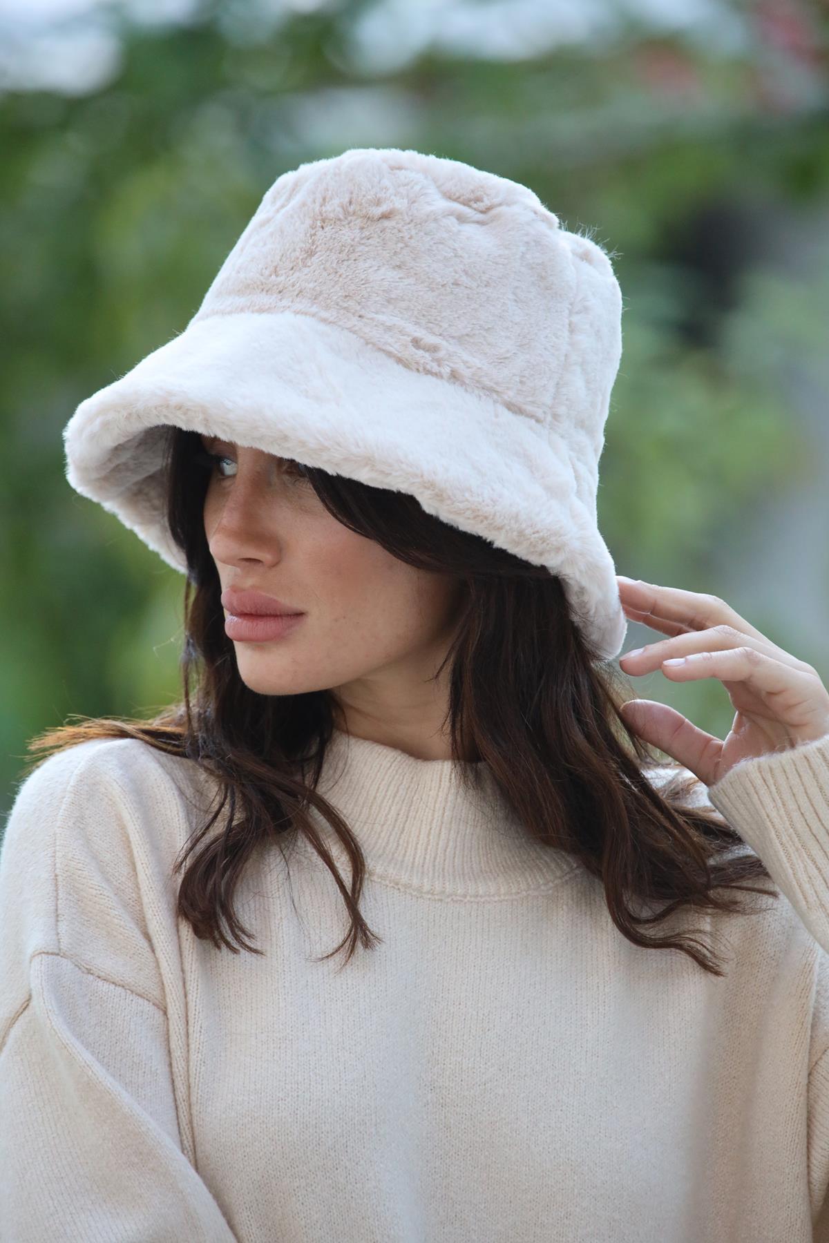 Krem Rengi Peluş Bucket Şapka