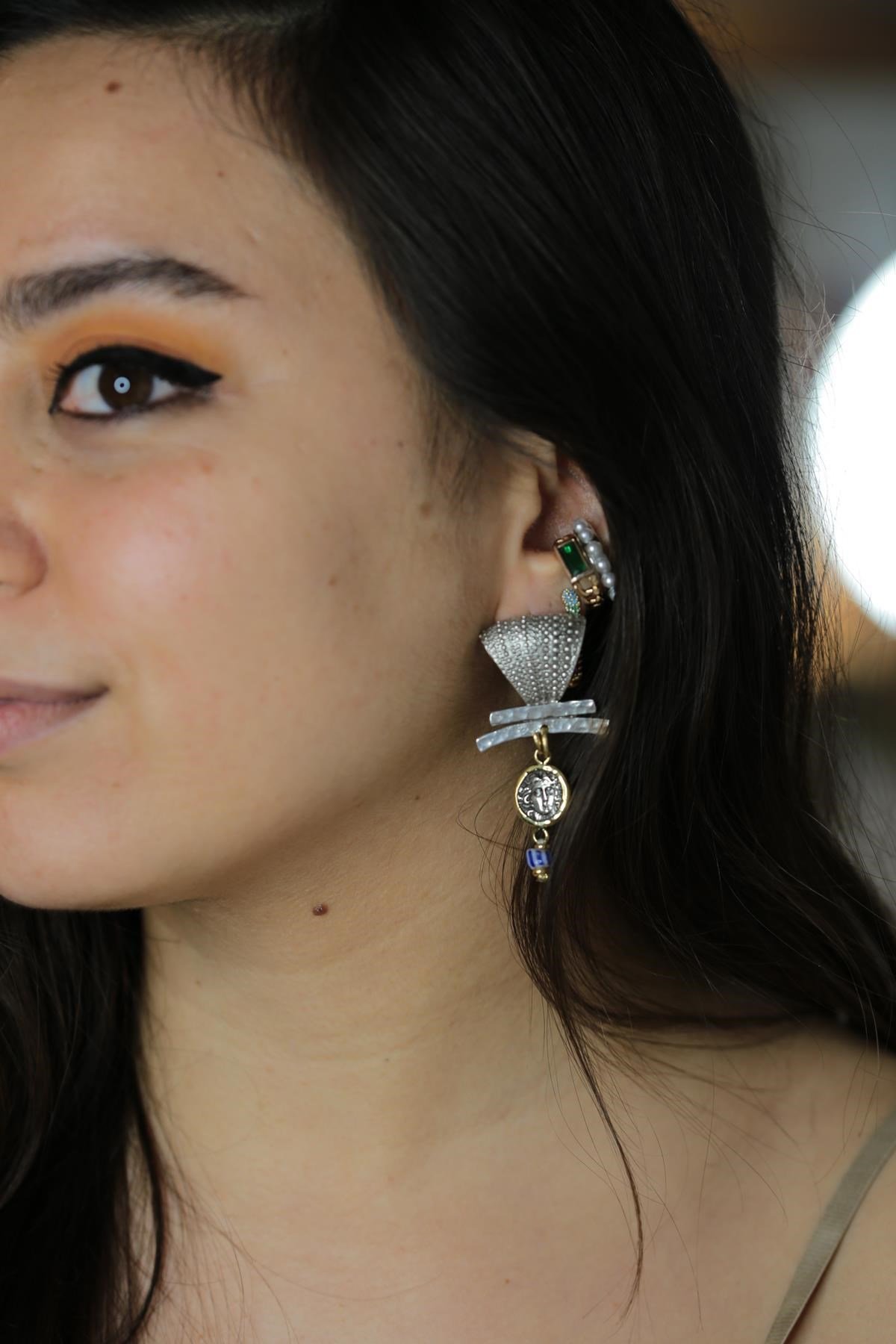 Üçgen İkona Detaylı Gümüş Küpe - Şaman Butik Üçgen İkona Detaylı Gümüş Küpe