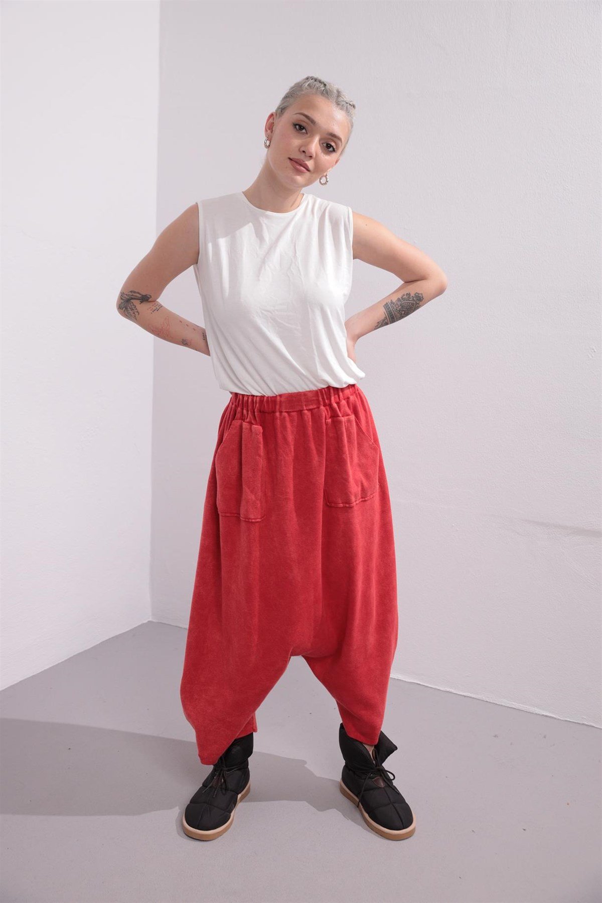 Kırmızı Beli Lastikli Şalvar - Şaman Butik - Bohem Giyim ve Aksesuar | Kadın & Erkek Kırmızı Beli Lastikli Şalvar