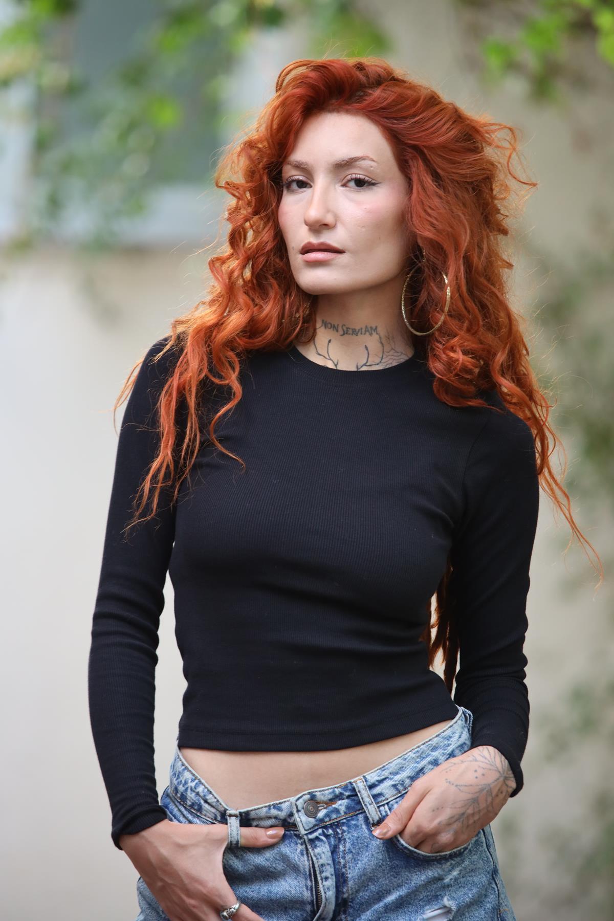 Siyah Bisiklet Yaka Fitilli Uzun Kol Body