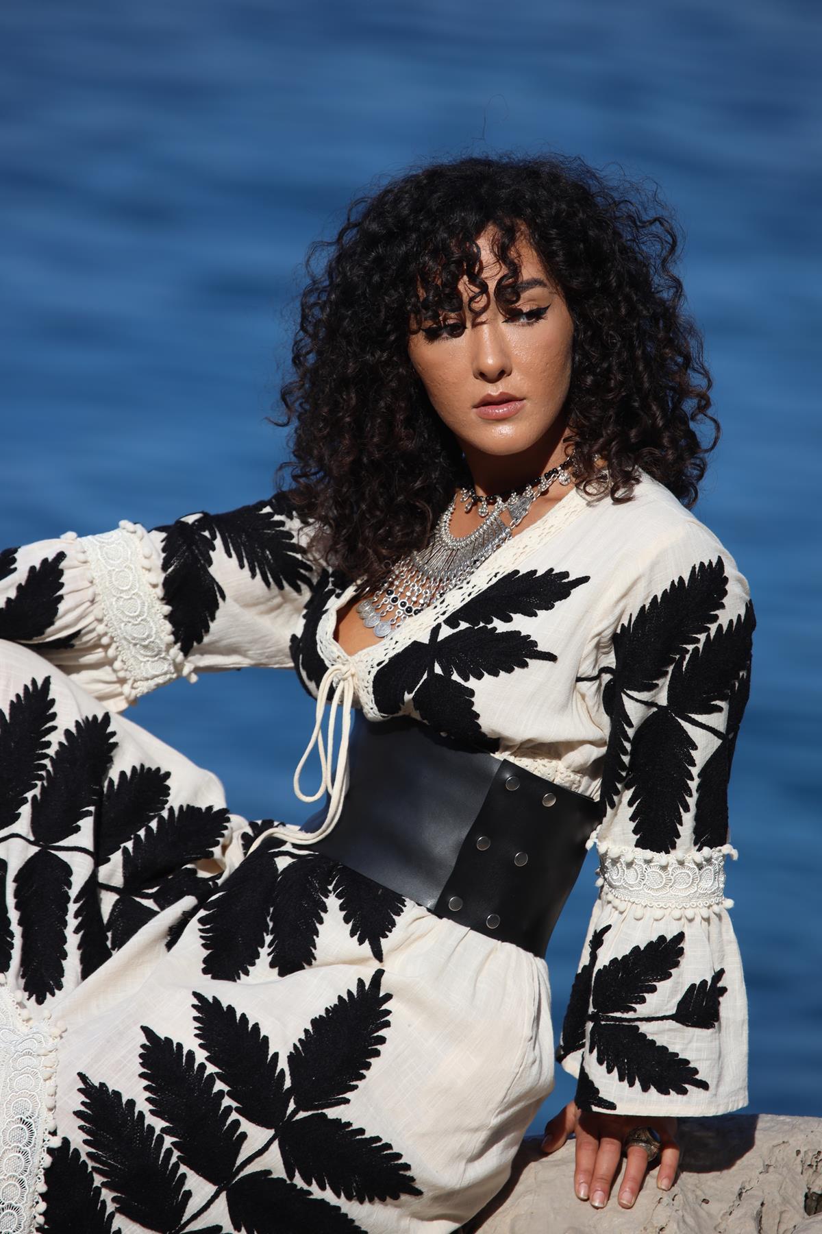 Siyah Çıtçıtlı Korse Kemer