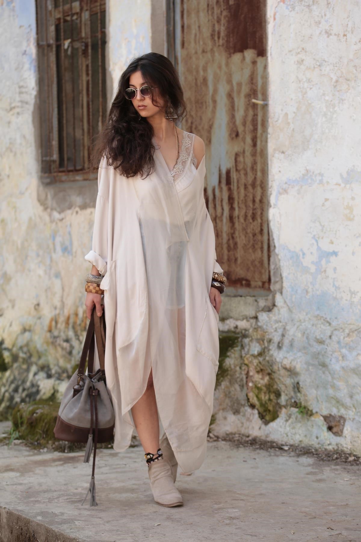 Krem İpek Yaka Judith Tunik - Şaman Butik Krem İpek Yaka Judith Tunik