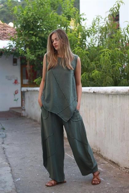 Haki Asimetrik Katlı Keten Bluz ve Pantolon Takım