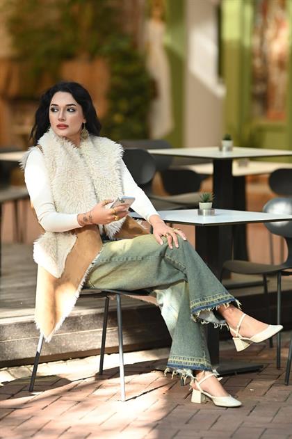 Camel Rengi Kürklü Süet Yelek