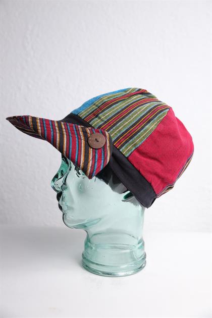 Renkli Düğme Detay Patchwork Şapka - Şaman Butik Renkli Düğme Detay Patchwork Şapka