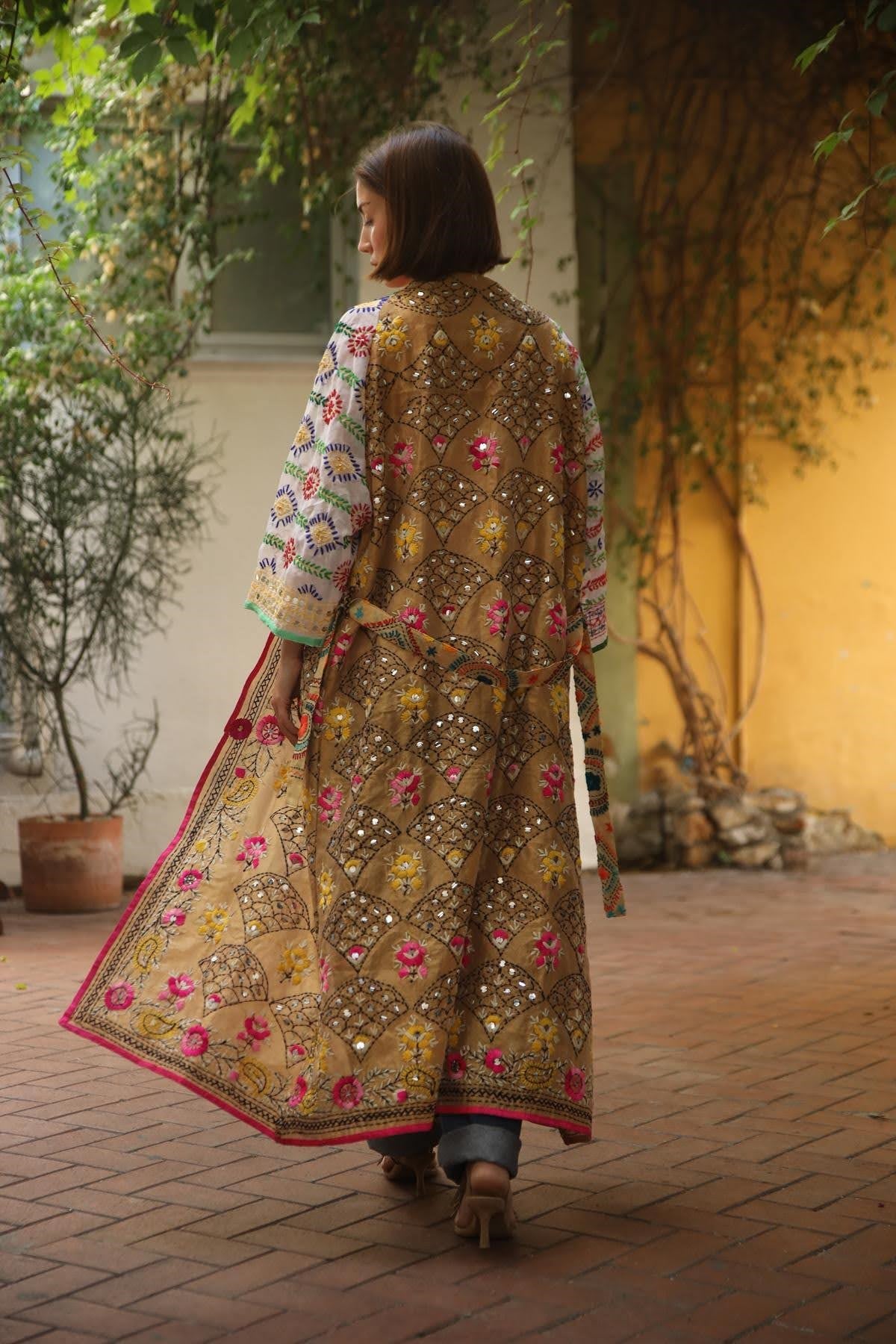 Camel Rengi İşlemeli Bohem Kaftan