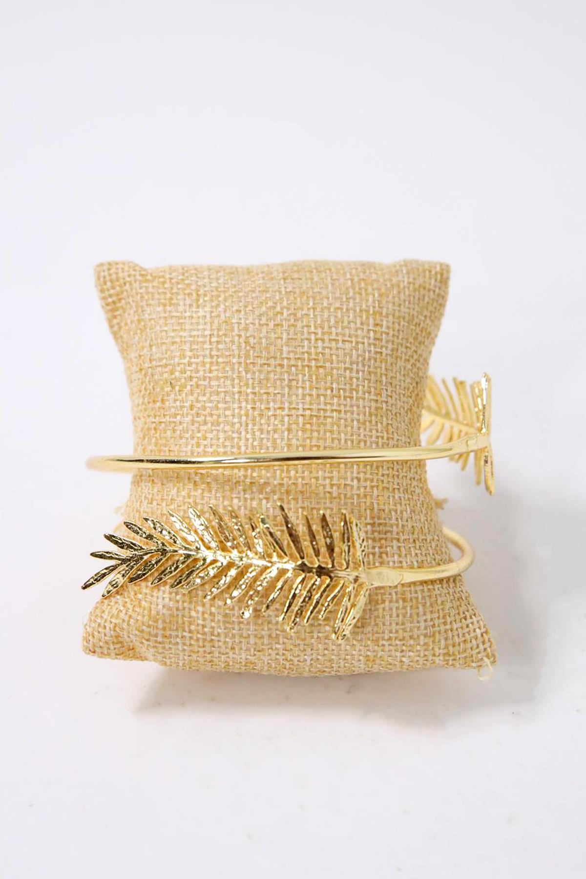 Yaprak Desenli Altın Kaplama Pazu Bilekliği - Şaman Butik Yaprak Desenli Altın Kaplama Pazu Bilekliği