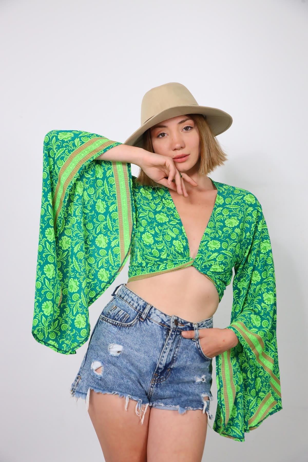  Zümrüt Yeşili Yarasa Kol İpek Bolero