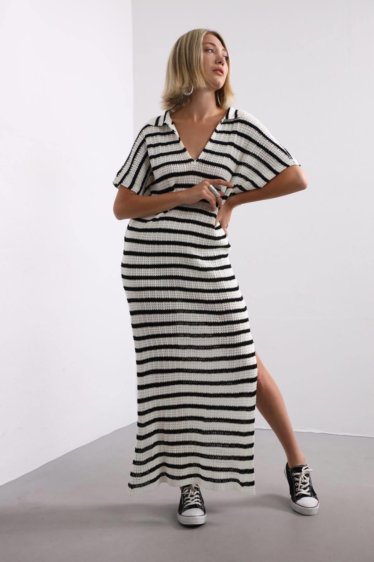  Beyaz Şeritli Polo Yaka Triko Elbise