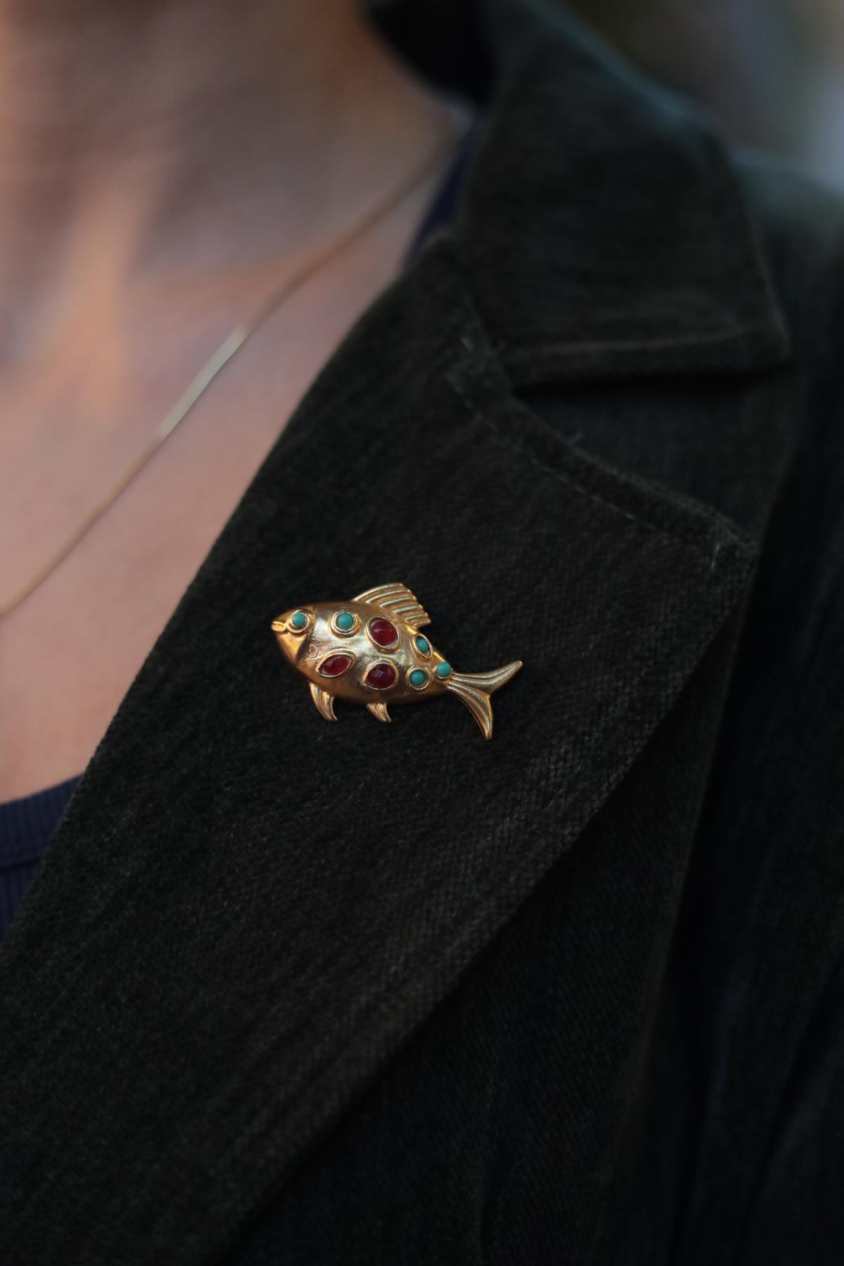 Bronz Üstü Altın Suyu Doğal Taşlı Broş