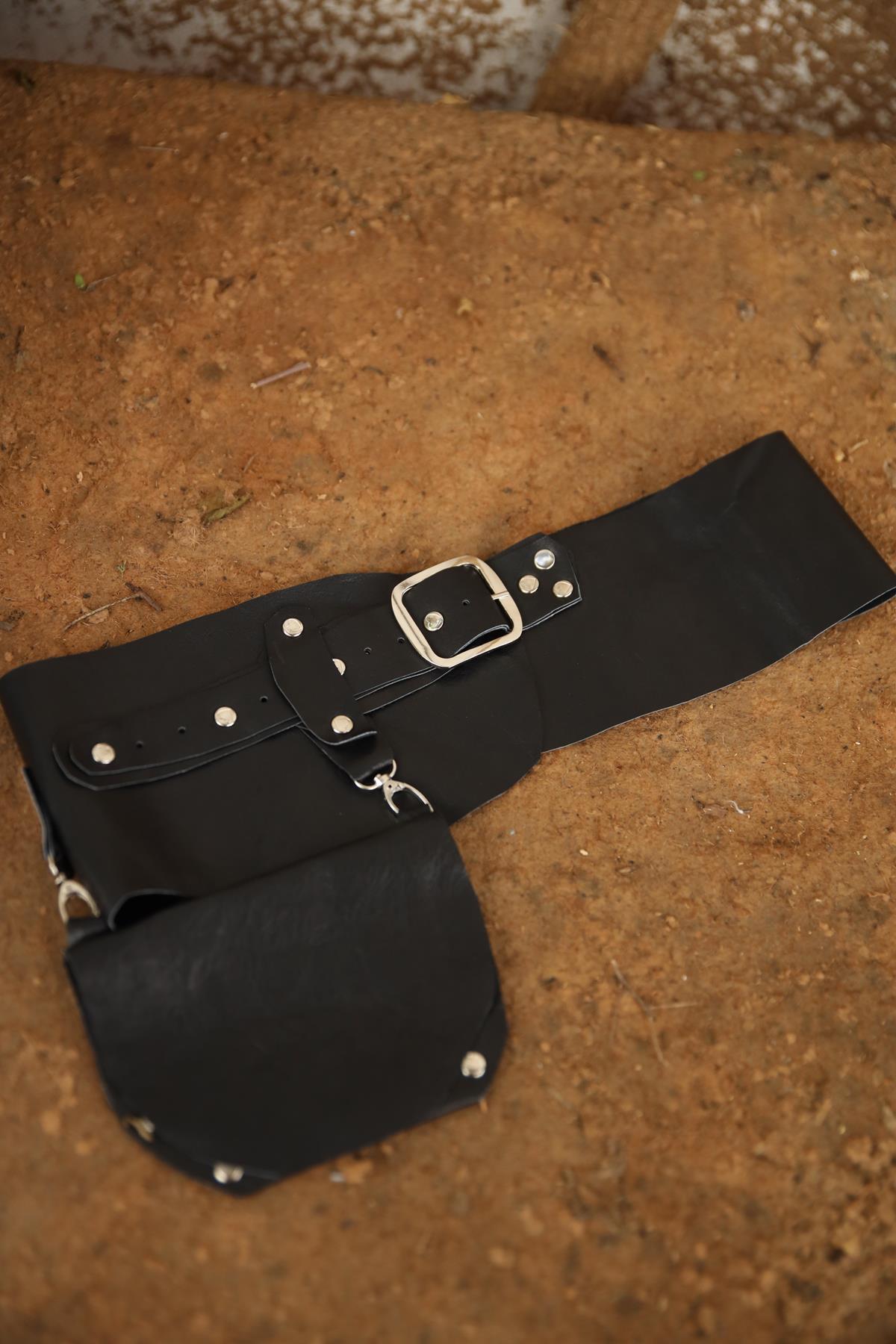Black Leather Pocketed Belt